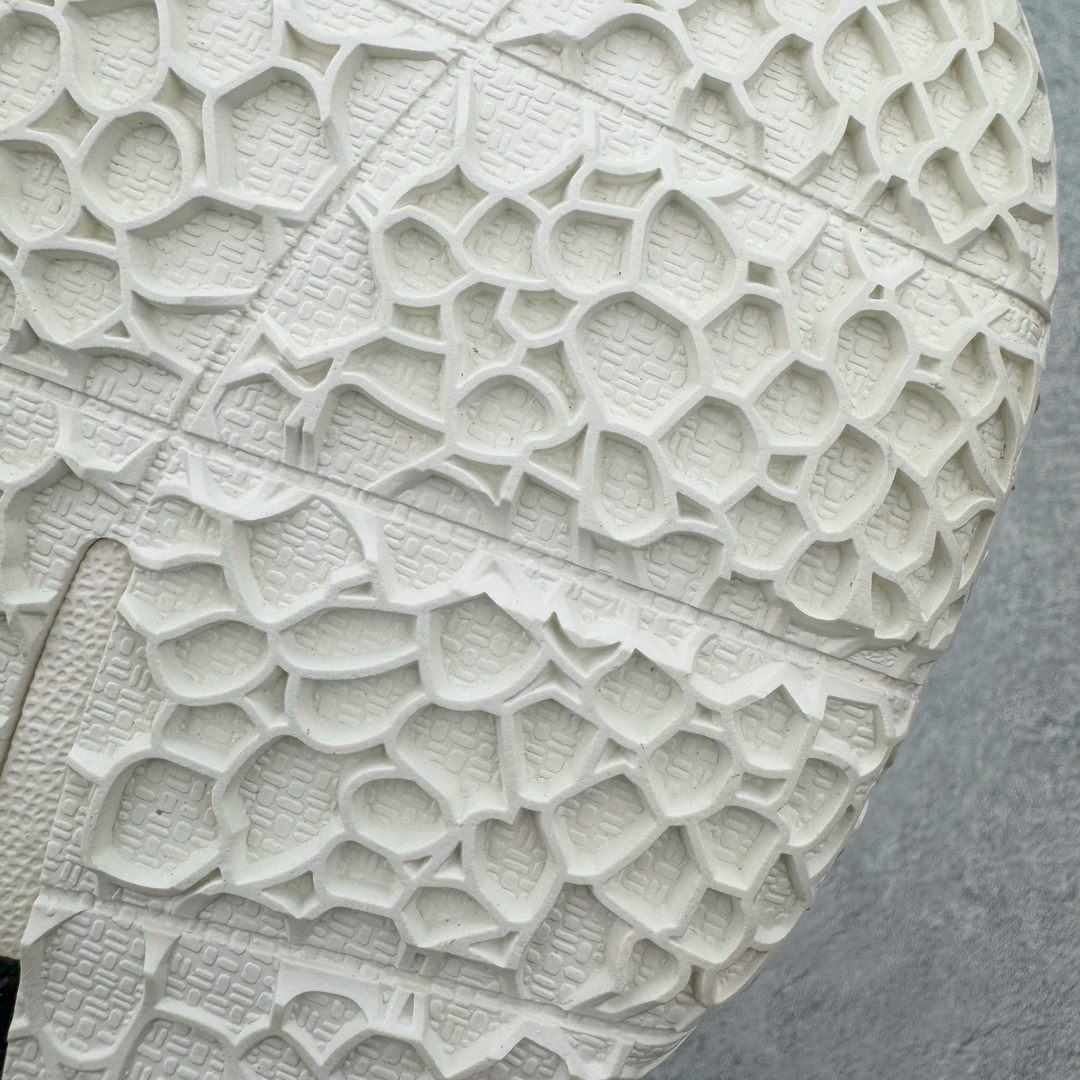 图片[19]-＃K1 NK Zoom Kobe 6 科比六代签名实战篮球鞋 灰粉 PE2024-001 欧美外贸平台特供版 全网唯一开发至49.5 50.5码 主攻中端市场 全套原纸板楦头开发 确保原汁原味 完美呈现版型 一比一鞋头弧度高度鞋身弧度 细节品控鞋型完美 原厂TPU网格鞋带扣 正确内里网布 前后气垫加持 信仰绝不减配 全鞋身材料卡色独家定制 SWOOSH 蛇鳞 正确珠光效果（内嵌珍珠粉）独家前掌Zoom Turbo 后掌马蹄Zoom缓震 内置全真动态飞线 独家复刻U型缓震垫带独立钢印 十年情怀 这里完美落地 一个月独家售后 为实战保驾护航 尺码：39 40 40.5 41 42 42.5 43 44 44.5 45 45.5 46 47.5 48.5 49.5 50.5-选品中心