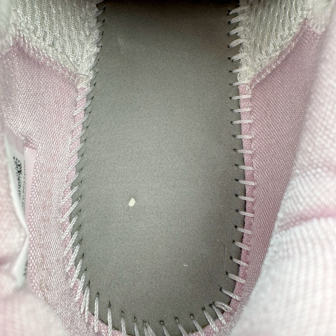 图片[10]-＃K1 NK Zoom Kobe 6 科比六代签名实战篮球鞋 灰粉 PE2024-001 欧美外贸平台特供版 全网唯一开发至49.5 50.5码 主攻中端市场 全套原纸板楦头开发 确保原汁原味 完美呈现版型 一比一鞋头弧度高度鞋身弧度 细节品控鞋型完美 原厂TPU网格鞋带扣 正确内里网布 前后气垫加持 信仰绝不减配 全鞋身材料卡色独家定制 SWOOSH 蛇鳞 正确珠光效果（内嵌珍珠粉）独家前掌Zoom Turbo 后掌马蹄Zoom缓震 内置全真动态飞线 独家复刻U型缓震垫带独立钢印 十年情怀 这里完美落地 一个月独家售后 为实战保驾护航 尺码：39 40 40.5 41 42 42.5 43 44 44.5 45 45.5 46 47.5 48.5 49.5 50.5-选品中心