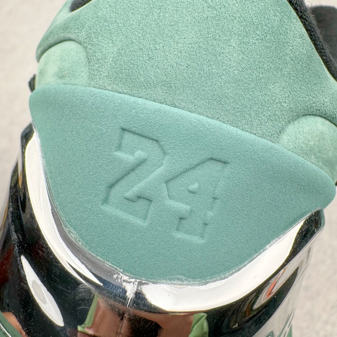 图片[14]-＃H12纯原 NK Zoom Kobe 4 Protro 科比四代 电镀银绿色 FQ3545-300 市场唯一完美复刻公司货版本 Phylon泡棉中底 后跟搭载Air Zoom马蹄气垫 真正的原汁原味 还原ZP脚感 全身鞋材卡料色独家定制 唯一正确鞋身反光效果 原厂压印工艺 立体感十足 内置全真动态飞线 独立原厂模具 首批不拼图大几率过验 亲测已过 支持各种高强度实战 无需担心 补货周期极长 脚宽建议买大半码 科比系列前掌偏窄 支持七天无理由退换 尺码： 41 42 42.5 43 44 44.5 45 46 47.5 48.5-选品中心