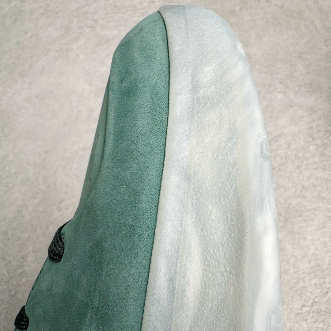 图片[20]-＃H12纯原 NK Zoom Kobe 4 Protro 科比四代 电镀银绿色 FQ3545-300 市场唯一完美复刻公司货版本 Phylon泡棉中底 后跟搭载Air Zoom马蹄气垫 真正的原汁原味 还原ZP脚感 全身鞋材卡料色独家定制 唯一正确鞋身反光效果 原厂压印工艺 立体感十足 内置全真动态飞线 独立原厂模具 首批不拼图大几率过验 亲测已过 支持各种高强度实战 无需担心 补货周期极长 脚宽建议买大半码 科比系列前掌偏窄 支持七天无理由退换 尺码： 41 42 42.5 43 44 44.5 45 46 47.5 48.5-选品中心