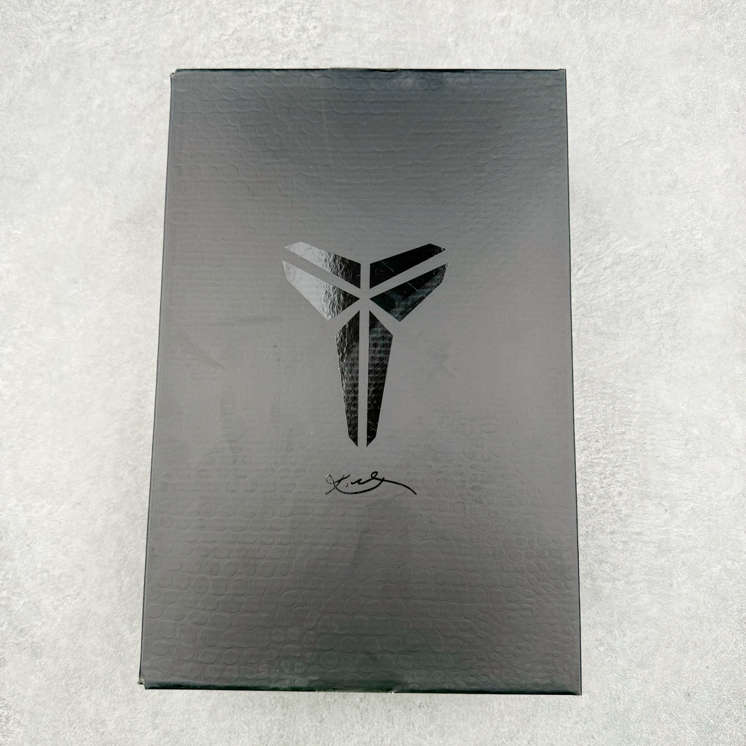 图片[25]-＃H12纯原 NK Zoom Kobe 4 Protro 科比四代 电镀银绿色 FQ3545-300 市场唯一完美复刻公司货版本 Phylon泡棉中底 后跟搭载Air Zoom马蹄气垫 真正的原汁原味 还原ZP脚感 全身鞋材卡料色独家定制 唯一正确鞋身反光效果 原厂压印工艺 立体感十足 内置全真动态飞线 独立原厂模具 首批不拼图大几率过验 亲测已过 支持各种高强度实战 无需担心 补货周期极长 脚宽建议买大半码 科比系列前掌偏窄 支持七天无理由退换 尺码： 41 42 42.5 43 44 44.5 45 46 47.5 48.5-选品中心