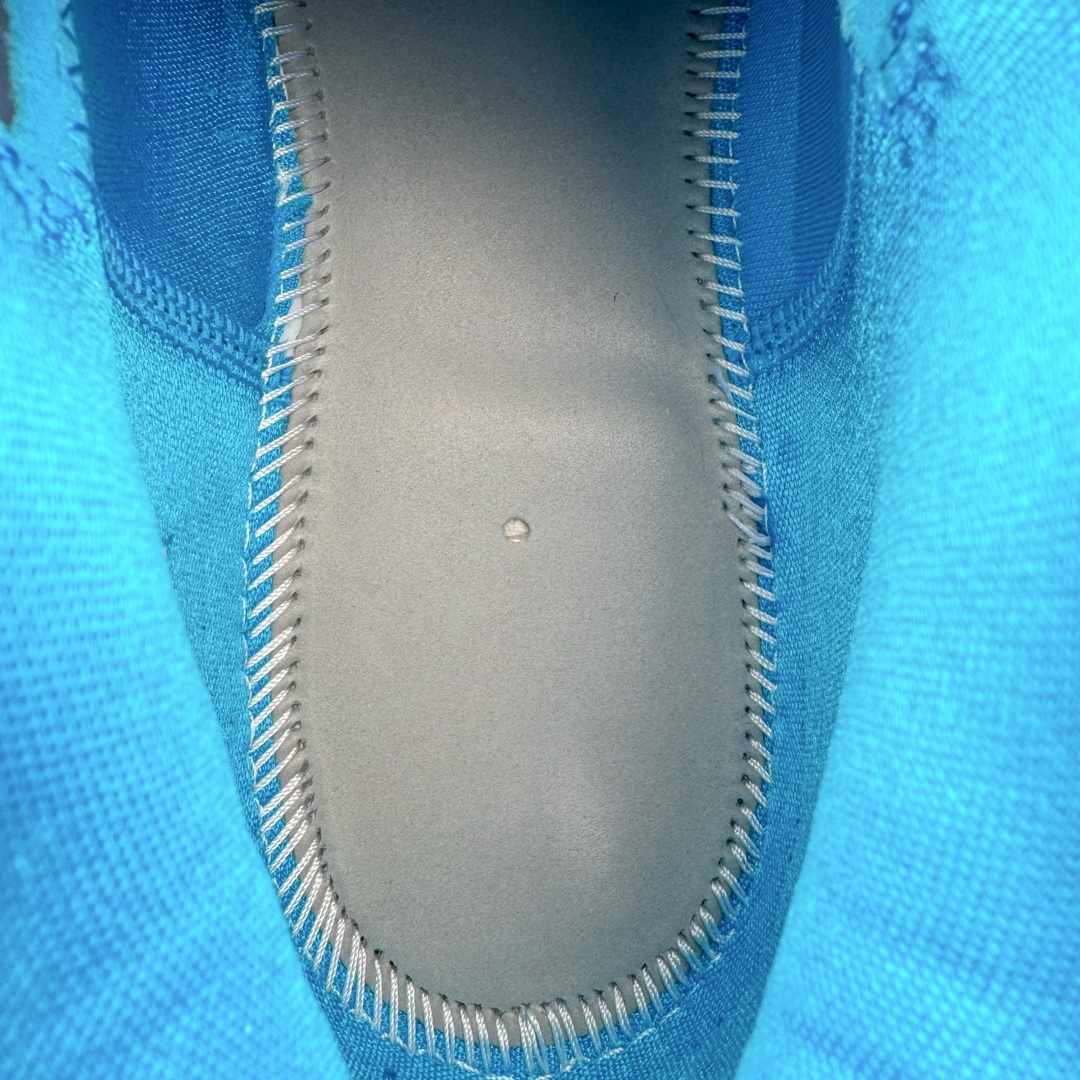 图片[10]-＃H12纯原 NK Zoom Kobe 4 Protro 科比四代 选秀日 AV6339-100 市场唯一完美复刻公司货版本 Phylon泡棉中底 后跟搭载Air Zoom马蹄气垫 真正的原汁原味 还原ZP脚感 全身鞋材卡料色独家定制 唯一正确鞋身反光效果 原厂压印工艺 立体感十足 内置全真动态飞线 独立原厂模具 首批不拼图大几率过验 亲测已过 支持各种高强度实战 无需担心 补货周期极长 脚宽建议买大半码 科比系列前掌偏窄 支持七天无理由退换 尺码： 41 42 42.5 43 44 44.5 45 46 47.5 48.5-选品中心