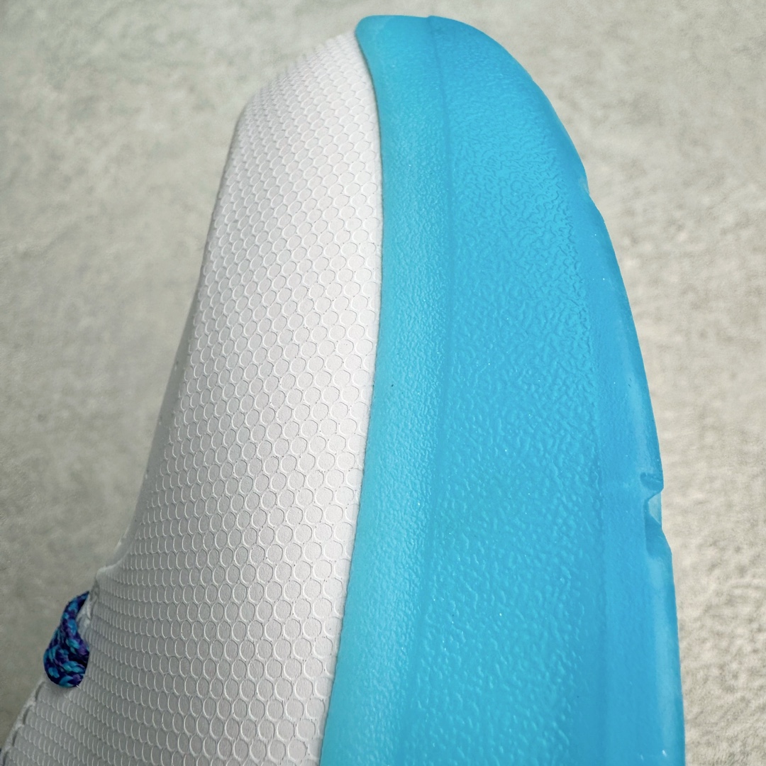 图片[21]-＃H12纯原 NK Zoom Kobe 4 Protro 科比四代 选秀日 AV6339-100 市场唯一完美复刻公司货版本 Phylon泡棉中底 后跟搭载Air Zoom马蹄气垫 真正的原汁原味 还原ZP脚感 全身鞋材卡料色独家定制 唯一正确鞋身反光效果 原厂压印工艺 立体感十足 内置全真动态飞线 独立原厂模具 首批不拼图大几率过验 亲测已过 支持各种高强度实战 无需担心 补货周期极长 脚宽建议买大半码 科比系列前掌偏窄 支持七天无理由退换 尺码： 41 42 42.5 43 44 44.5 45 46 47.5 48.5-选品中心