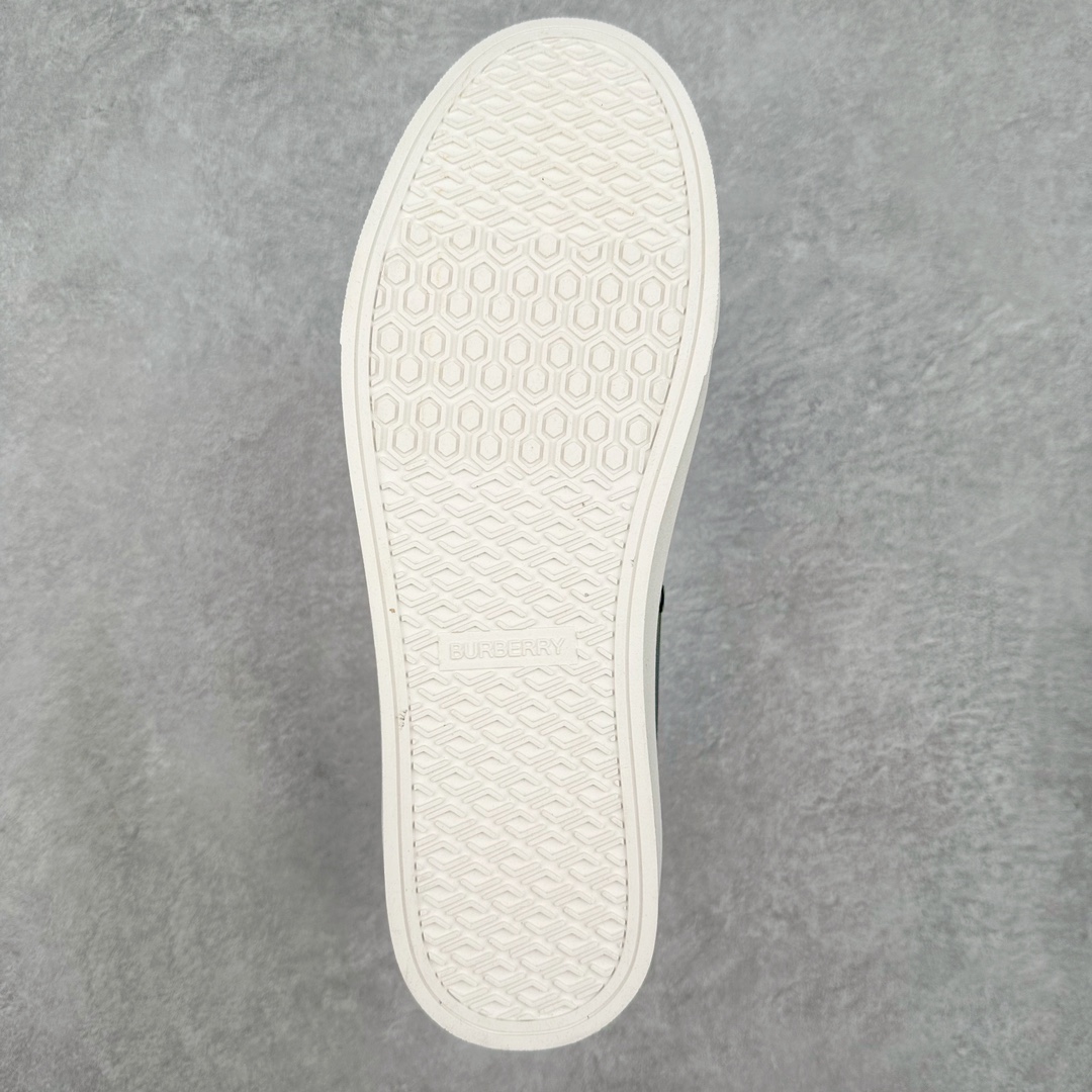 图片[9]-Burberry 巴宝莉 最新官网同款原单品质 鞋面进口布面 经典纹路 超柔软大底 论材料做工完胜市场所有版本 最高品质出货 凸显品牌独特魅力 上脚十分舒适 尺码：39-44-选品中心