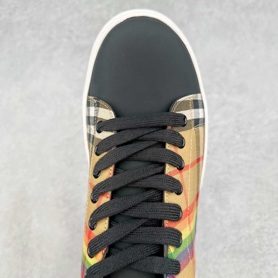 图片[4]-Burberry 巴宝莉 最新官网同款原单品质 鞋面进口布面 经典纹路 超柔软大底 论材料做工完胜市场所有版本 最高品质出货 凸显品牌独特魅力 上脚十分舒适 尺码：39-44-选品中心