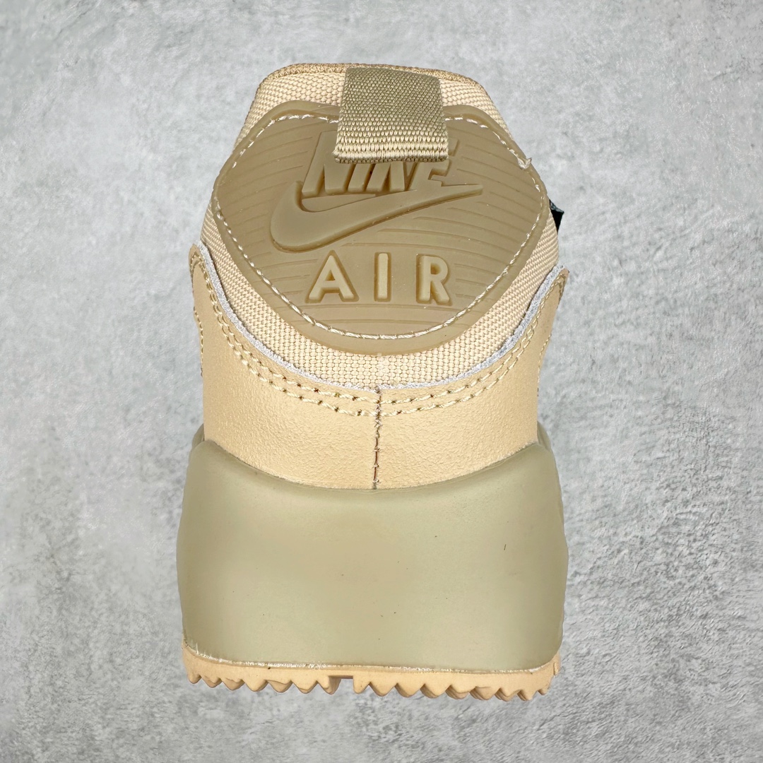 图片[8]-＃福利特价 NK Air MAX 90 气垫复古减震跑步鞋 Air Max 90系列于1990年推出 来自Air Max系列 在Air Max 1的基础上改进而得 增加了气垫面积 外型上也更为流线 最特別的就是加入了菱纹塑胶嵌板 为Air Max 90增添了许多潮流气息 皮革鞋面 造就出色耐穿性和支撑力 Max Air缓震配置搭配泡棉中底 令Air Max 90轻盈而舒适 华夫格橡胶外底 铸就Air Max 90非凡的抓地力 而Air Max 90不仅是一双跑鞋 它成功跨越了时间的演进 成为了球鞋文化与潮流圈中最熟为人知的鞋款之一 尺码：36 36.5 37.5 38 38.5 39 40 40.5 41 42 42.5 43 44 44.5 45-选品中心