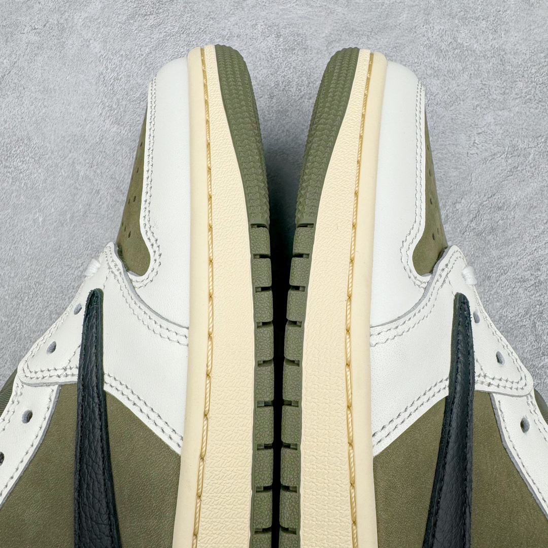图片[15]-＃DG2.0 Travis Scott x Air Jordan AJ1 Low OG SP TS联名倒钩8.0低帮 白橄榄绿 DM7866-200 全新批次 Ljr同源清远全套加持 圈内最强倒钩系列 高端零售特供批次 产品品控稳定性领先行业 各方面均可对飙L版 良心定价不杀猪 SZ原厂全套原楦原纸板冲刀磨具开发 原厂皮料加持 原厂港宝加持定型后跟R度完美 同源原厂电绣 鬼脸飞翼针数密度立体效果一致 百分百一致原鞋 原厂拉帮工艺 针距密度一致 后跟弧度收口自然不对折 极致一眼正品既视感 进口玻璃冲刀皮料裁剪零毛边 全鞋电脑针车工艺 品控清洁度最高QC检验标准 免检产品 原厂订购鞋盒、鞋标、防尘纸、鞋撑、鞋带 追求极致的原厂味道 尺码：40 40.5 41 42 42.5 43 44 44.5 45 46 47.5-选品中心