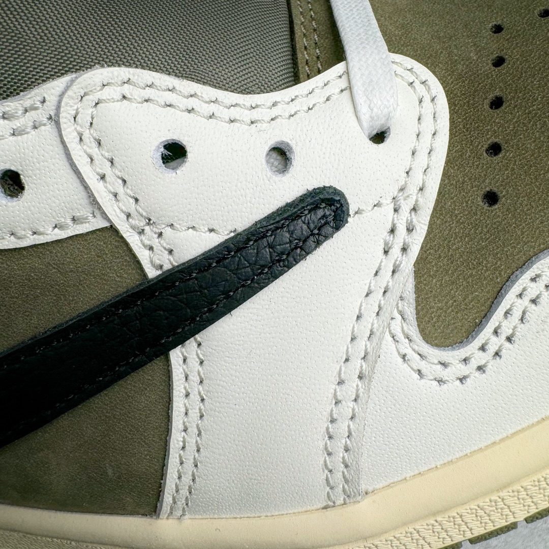 图片[17]-＃DG2.0 Travis Scott x Air Jordan AJ1 Low OG SP TS联名倒钩8.0低帮 白橄榄绿 DM7866-200 全新批次 Ljr同源清远全套加持 圈内最强倒钩系列 高端零售特供批次 产品品控稳定性领先行业 各方面均可对飙L版 良心定价不杀猪 SZ原厂全套原楦原纸板冲刀磨具开发 原厂皮料加持 原厂港宝加持定型后跟R度完美 同源原厂电绣 鬼脸飞翼针数密度立体效果一致 百分百一致原鞋 原厂拉帮工艺 针距密度一致 后跟弧度收口自然不对折 极致一眼正品既视感 进口玻璃冲刀皮料裁剪零毛边 全鞋电脑针车工艺 品控清洁度最高QC检验标准 免检产品 原厂订购鞋盒、鞋标、防尘纸、鞋撑、鞋带 追求极致的原厂味道 尺码：40 40.5 41 42 42.5 43 44 44.5 45 46 47.5-选品中心
