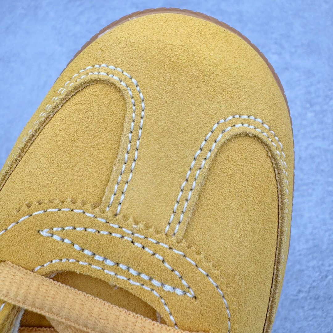 图片[16]-＃C版纯原 AD Originals Handball SPZL 手球运动员系列百搭休闲运动板鞋 IF7088 这款来自阿迪达斯的这款HANDBALL SPZL前身是一双手球运动鞋，这一次拿来复刻，所以鞋面的主要色彩选用了黑色， 鞋面外侧除了Spezial字母之外还有三叶草标志。Handball SPZL作为复古手球训练鞋与作为室内足球鞋的Samba有着异曲同工之处，但是质感更为出众的鞋身以及丰富的配色选择比起Samba来讲可以说是更胜一筹了！尺码：36 36⅔ 37⅓ 38 38⅔ 39⅓ 40 40⅔ 41⅓ 42 42⅔ 43⅓ 44 45-选品中心