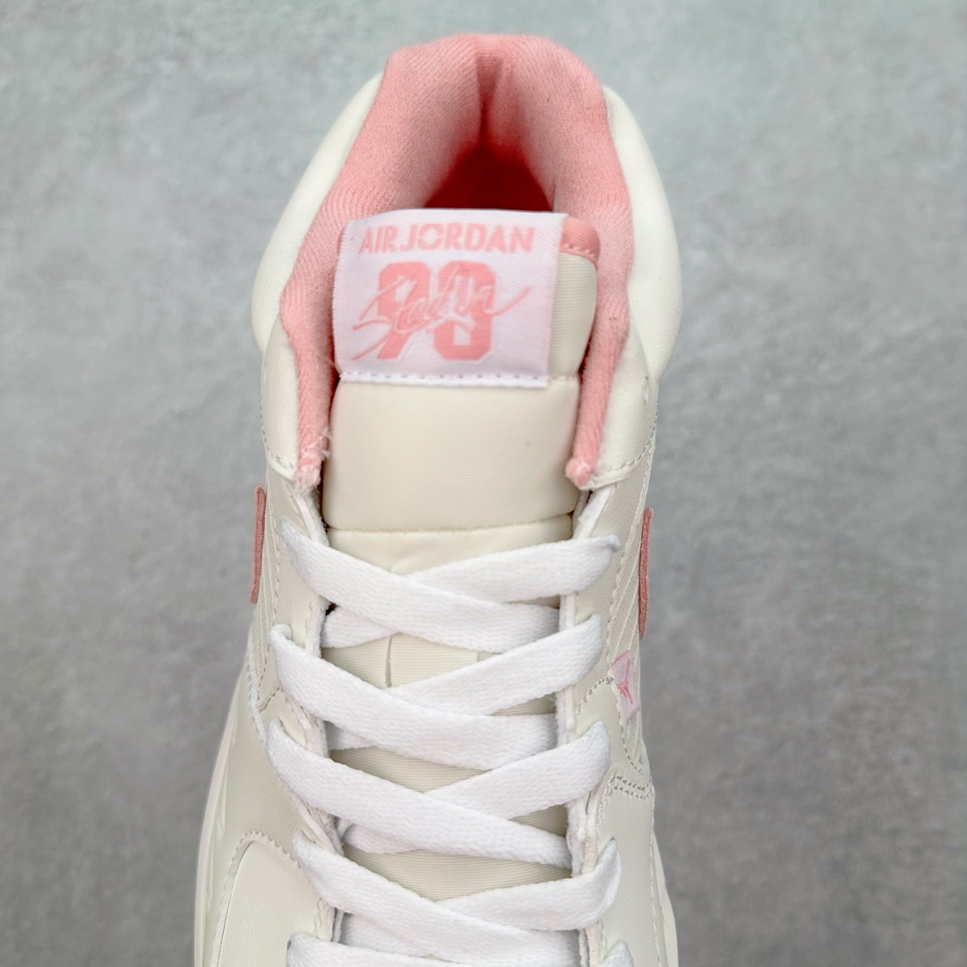 图片[5]-＃福利特价 Air Jordan Stadium AJ90 潮流运动板鞋 充满了对TinkerHathield 原创设计的致敬 包括中足网状面板、前足外侧的鲨鱼齿轮廓、加垫鞋领和 NK Air 鞋跟品牌 鞋子本身采用网眼、皮革和绒面革材料混合制成 散发出现代美感 并配备了该品牌全新的 Formula 23 足底缓震技术 AirJordan Stadium 90 鞋舌标签在鞋舌内侧印有“Flight”字样 完善了设计 尺码：36 36.5 37.5 38 38.5 39 40 40.5 41 42 42.5 43 44 44.5 45-选品中心