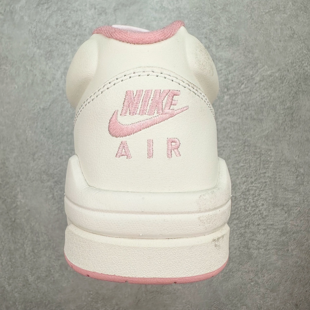 图片[8]-＃福利特价 Air Jordan Stadium AJ90 潮流运动板鞋 充满了对TinkerHathield 原创设计的致敬 包括中足网状面板、前足外侧的鲨鱼齿轮廓、加垫鞋领和 NK Air 鞋跟品牌 鞋子本身采用网眼、皮革和绒面革材料混合制成 散发出现代美感 并配备了该品牌全新的 Formula 23 足底缓震技术 AirJordan Stadium 90 鞋舌标签在鞋舌内侧印有“Flight”字样 完善了设计 尺码：36 36.5 37.5 38 38.5 39 40 40.5 41 42 42.5 43 44 44.5 45-选品中心