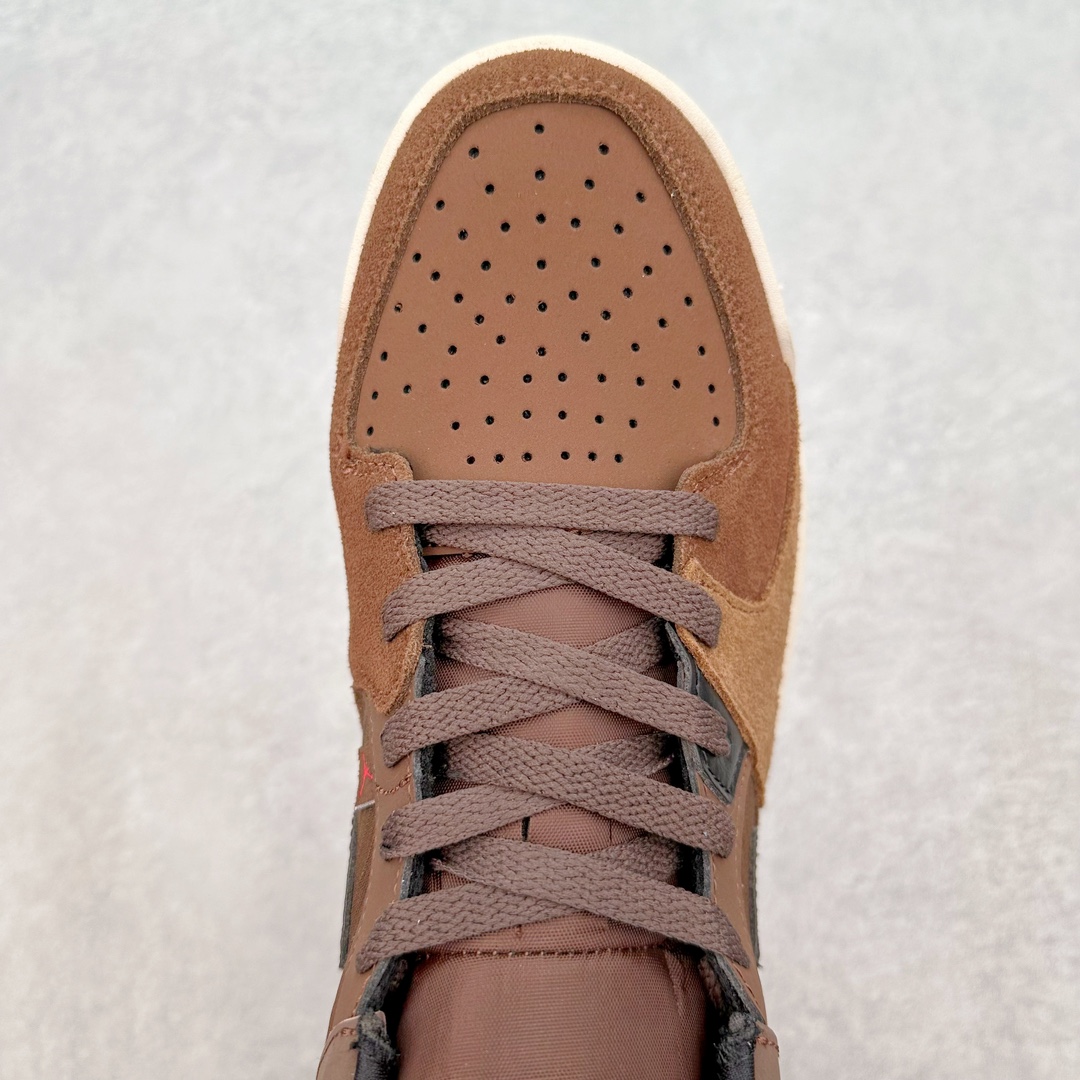 图片[4]-＃福利特价 Air Jordan Stadium AJ90 潮流运动板鞋 充满了对TinkerHathield 原创设计的致敬 包括中足网状面板、前足外侧的鲨鱼齿轮廓、加垫鞋领和 NK Air 鞋跟品牌 鞋子本身采用网眼、皮革和绒面革材料混合制成 散发出现代美感 并配备了该品牌全新的 Formula 23 足底缓震技术 AirJordan Stadium 90 鞋舌标签在鞋舌内侧印有“Flight”字样 完善了设计 尺码：36 36.5 37.5 38 38.5 39 40 40.5 41 42 42.5 43 44 44.5 45-选品中心