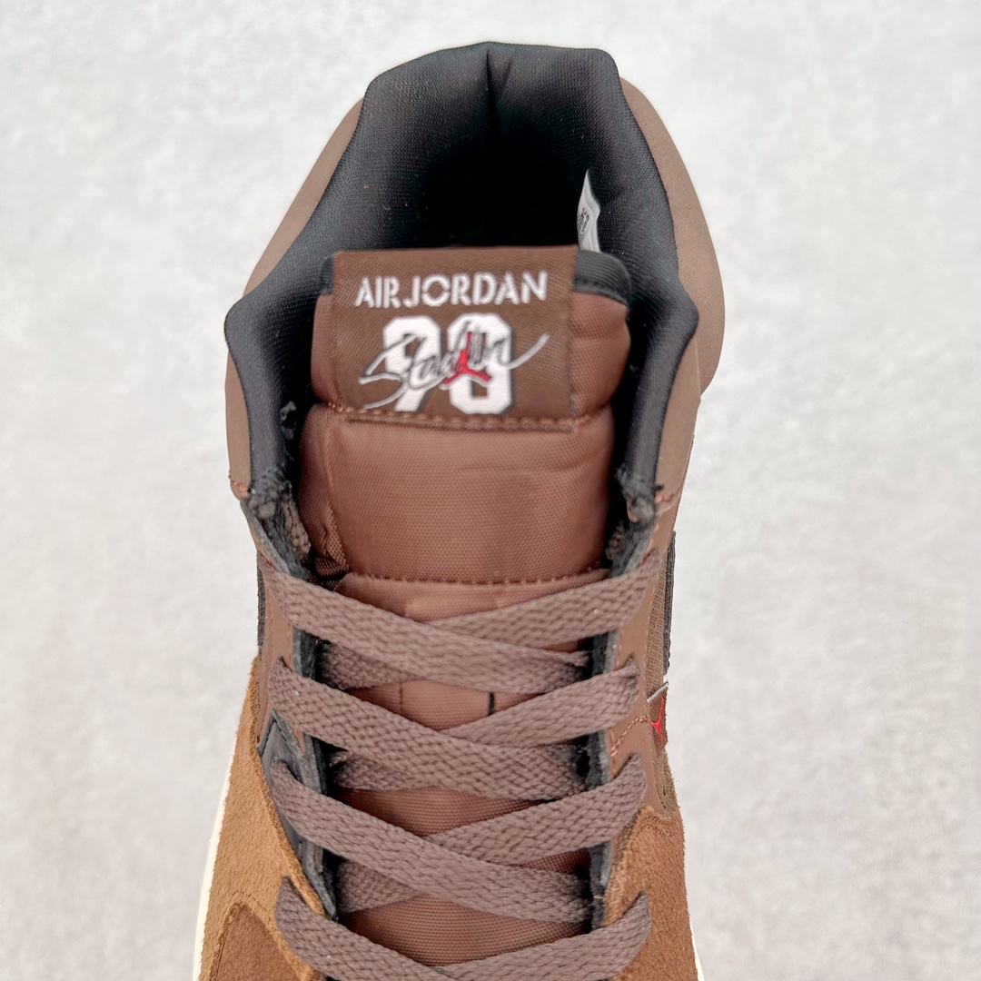 图片[5]-＃福利特价 Air Jordan Stadium AJ90 潮流运动板鞋 充满了对TinkerHathield 原创设计的致敬 包括中足网状面板、前足外侧的鲨鱼齿轮廓、加垫鞋领和 NK Air 鞋跟品牌 鞋子本身采用网眼、皮革和绒面革材料混合制成 散发出现代美感 并配备了该品牌全新的 Formula 23 足底缓震技术 AirJordan Stadium 90 鞋舌标签在鞋舌内侧印有“Flight”字样 完善了设计 尺码：36 36.5 37.5 38 38.5 39 40 40.5 41 42 42.5 43 44 44.5 45-选品中心