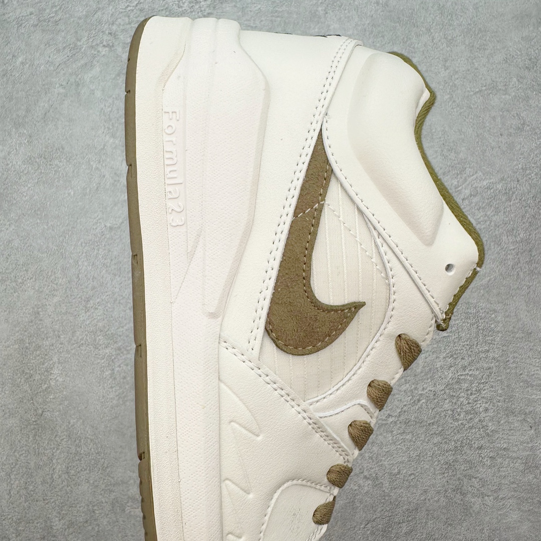 图片[6]-＃福利特价 Air Jordan Stadium AJ90 潮流运动板鞋 充满了对TinkerHathield 原创设计的致敬 包括中足网状面板、前足外侧的鲨鱼齿轮廓、加垫鞋领和 NK Air 鞋跟品牌 鞋子本身采用网眼、皮革和绒面革材料混合制成 散发出现代美感 并配备了该品牌全新的 Formula 23 足底缓震技术 AirJordan Stadium 90 鞋舌标签在鞋舌内侧印有“Flight”字样 完善了设计 尺码：36 36.5 37.5 38 38.5 39 40 40.5 41 42 42.5 43 44 44.5 45-选品中心