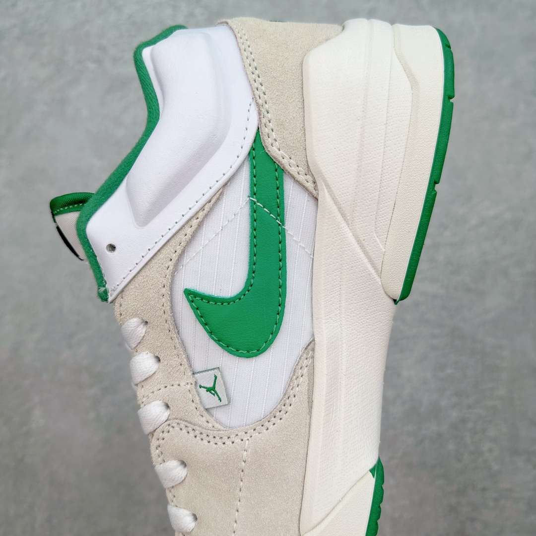 图片[7]-＃福利特价 Air Jordan Stadium AJ90 潮流运动板鞋 充满了对TinkerHathield 原创设计的致敬 包括中足网状面板、前足外侧的鲨鱼齿轮廓、加垫鞋领和 NK Air 鞋跟品牌 鞋子本身采用网眼、皮革和绒面革材料混合制成 散发出现代美感 并配备了该品牌全新的 Formula 23 足底缓震技术 AirJordan Stadium 90 鞋舌标签在鞋舌内侧印有“Flight”字样 完善了设计 尺码：36 36.5 37.5 38 38.5 39 40 40.5 41 42 42.5 43 44 44.5 45-选品中心