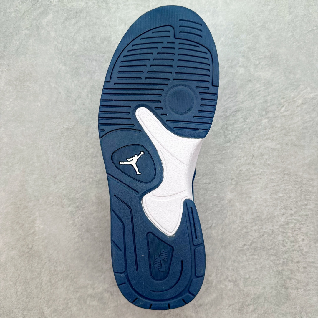 图片[9]-＃福利特价 Air Jordan Stadium AJ90 潮流运动板鞋 充满了对TinkerHathield 原创设计的致敬 包括中足网状面板、前足外侧的鲨鱼齿轮廓、加垫鞋领和 NK Air 鞋跟品牌 鞋子本身采用网眼、皮革和绒面革材料混合制成 散发出现代美感 并配备了该品牌全新的 Formula 23 足底缓震技术 AirJordan Stadium 90 鞋舌标签在鞋舌内侧印有“Flight”字样 完善了设计 尺码：36 36.5 37.5 38 38.5 39 40 40.5 41 42 42.5 43 44 44.5 45-选品中心