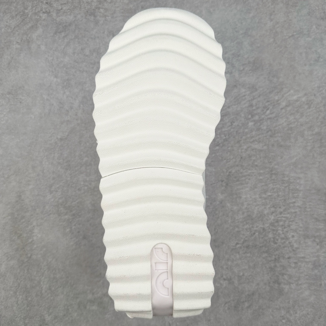 图片[9]-＃福利特价 NK Air Max Dawn 黎明系列低帮气垫百搭休闲运动慢跑鞋 采用柔软翻毛皮和透气梭织材料打造利落鞋面 中底和鞋跟融入现代感线条设计 兼具复古风格与时尚魅力 尽显运动风范 鞋底加入 Air 缓震配置巧搭柔软泡绵 塑就非凡舒适感受 穿上 Air Max Dawn 运动鞋 打造出众造型 迎接美好的一天 尺码：36 36.5 37.5 38 38.5 39 40 40.5 41 42 42.5 43 44 44.5 45-选品中心