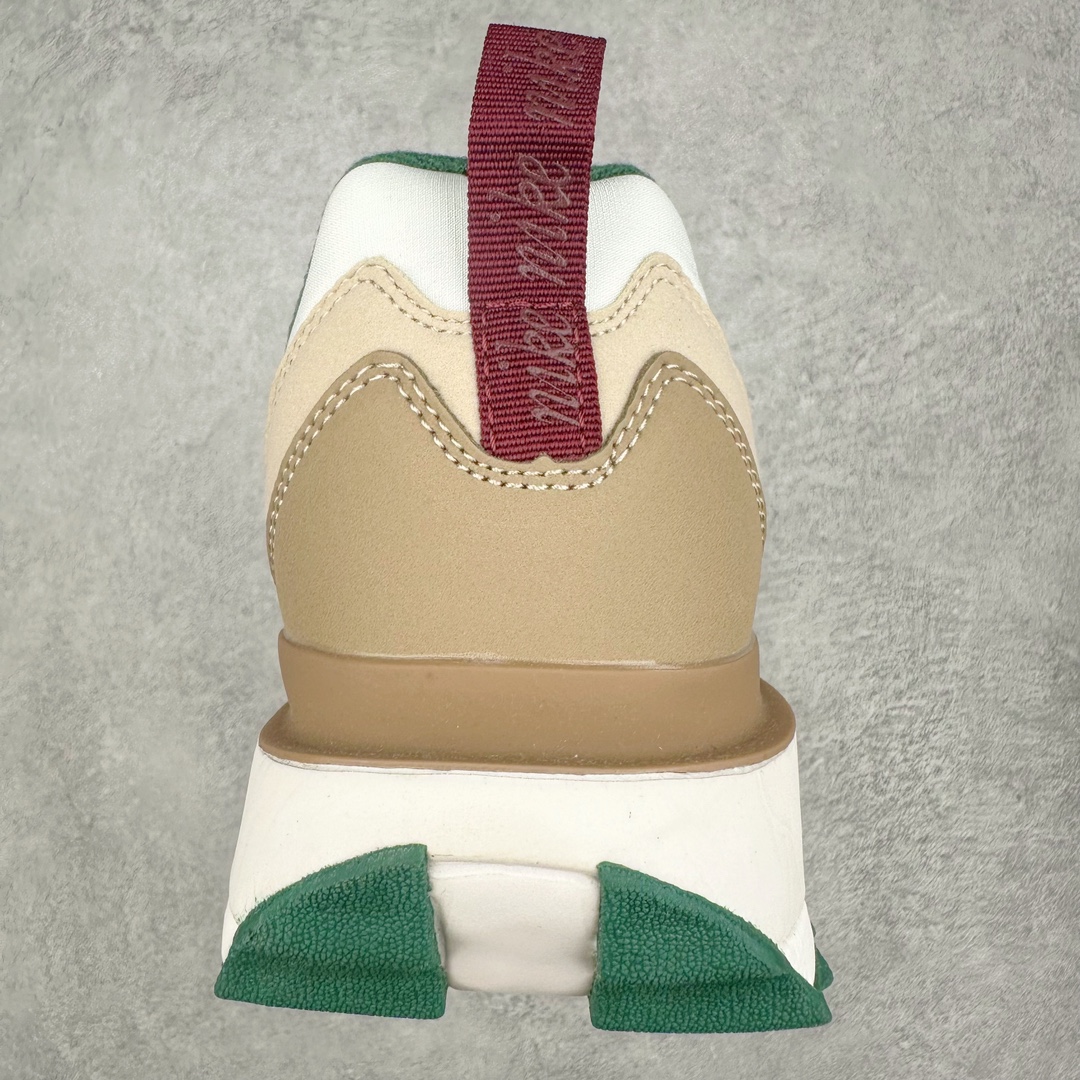 图片[8]-＃福利特价 NK Air Max Dawn 黎明系列低帮气垫百搭休闲运动慢跑鞋 采用柔软翻毛皮和透气梭织材料打造利落鞋面 中底和鞋跟融入现代感线条设计 兼具复古风格与时尚魅力 尽显运动风范 鞋底加入 Air 缓震配置巧搭柔软泡绵 塑就非凡舒适感受 穿上 Air Max Dawn 运动鞋 打造出众造型 迎接美好的一天 尺码：36 36.5 37.5 38 38.5 39 40 40.5 41 42 42.5 43 44 44.5 45-选品中心