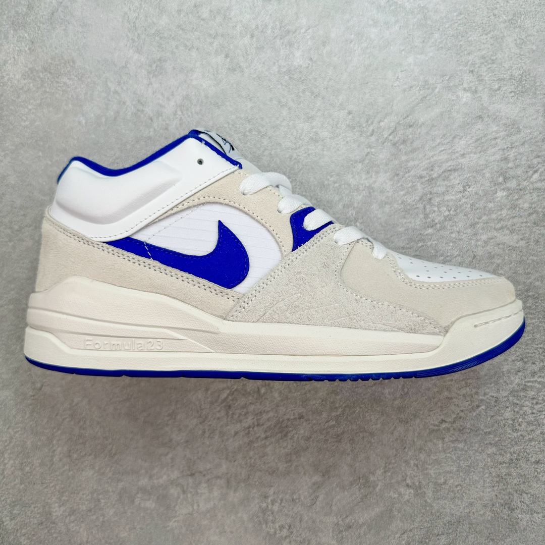 ＃福利特价 Air Jordan Stadium AJ90 潮流运动板鞋 充满了对TinkerHathield 原创设计的致敬 包括中足网状面板、前足外侧的鲨鱼齿轮廓、加垫鞋领和 NK Air 鞋跟品牌 鞋子本身采用网眼、皮革和绒面革材料混合制成 散发出现代美感 并配备了该品牌全新的 Formula 23 足底缓震技术 AirJordan Stadium 90 鞋舌标签在鞋舌内侧印有“Flight”字样 完善了设计 尺码：36 36.5 37.5 38 38.5 39 40 40.5 41 42 42.5 43 44 44.5 45-选品中心