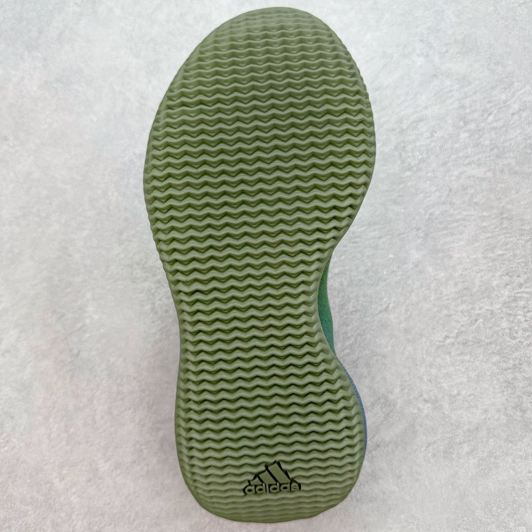 图片[9]-＃纯原 Yeezy Knit Runer\\\”Sulfur\\\”功夫跑步者系列低帮袜套式轻便针织透气休闲运动慢跑鞋 FZ5907 由 Kanye West 在去年 8 月首次公布的 YEEZY KNIT RUNNER 于今日以「Sulfur」配色首次亮相。此款鞋型最初被称为 Turreliens 或 TRRL RNR，与广受欢迎的 YEEZY FOAM RUNNER 相似，再次展现了 Kanye 对无鞋带鞋履的愿景，并将整体材质替换为纺织结构，外观如袜子一般。相比较 Kanye 早期分享的原型，该鞋的零售版本将在外侧提供尺码信息。另外，零售版采用人字形橡胶外底，此前在非官方图片中从未出现过。延续了FOAM RUNNER的独特外型，不过材质更改为类似布面的编织面料，因此线条更加圆滑，侧边中底部分疑似有不知名的开口，整体不论是穿着感或是设计发想都令人匪夷所思，是款让鞋迷们既期待又怕受伤害的神秘鞋履。尺码：36 36.5 37 38 38.5 39 40 40.5 41 42 42.5 43 44 44.5 45 46.5 47 48-选品中心