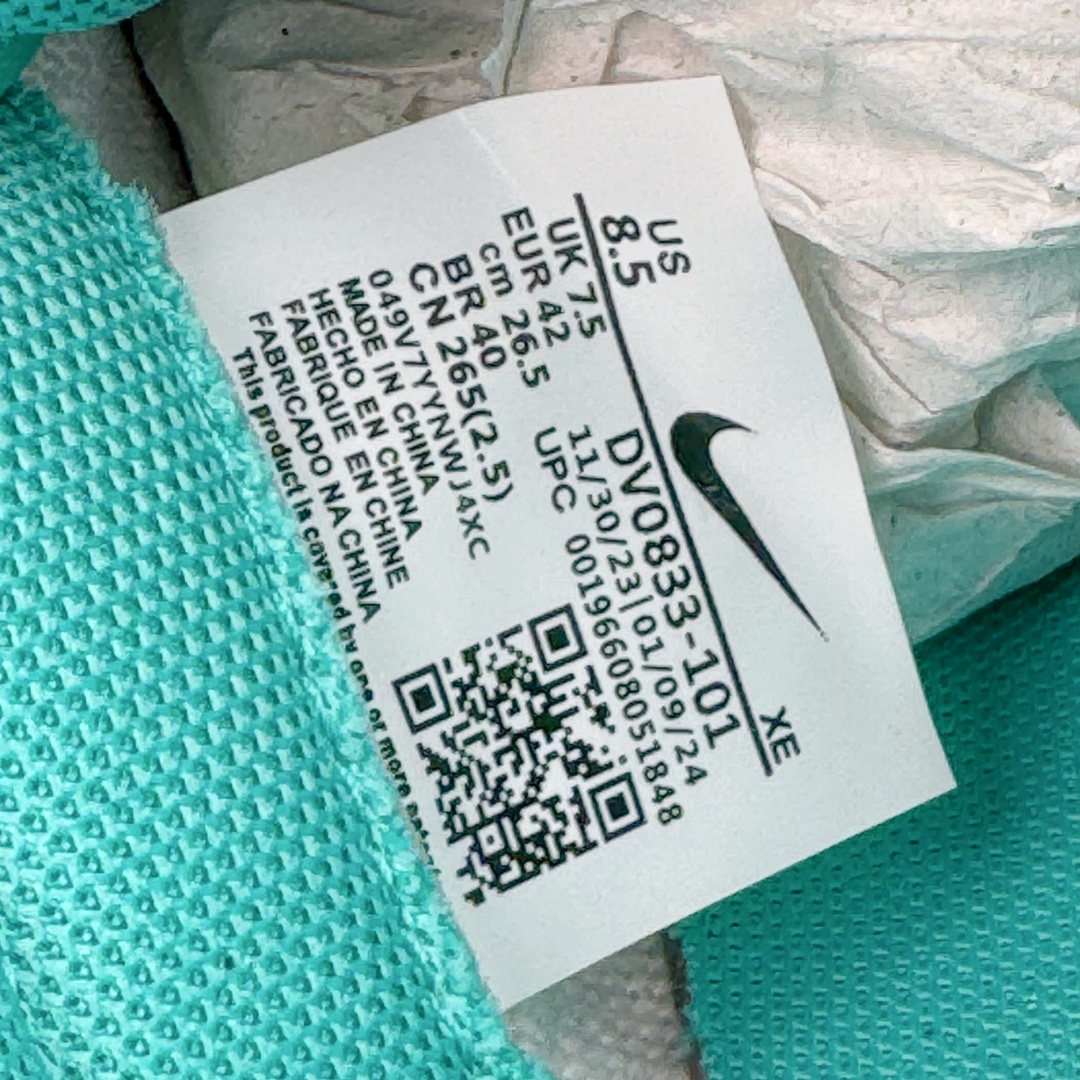 图片[10]-＃YC纯原福利 NK Dunk Low 星际迷航 黑白绿 DV0833-101 定制系列天花板 无原鞋不开发 全系列得物原鞋一比一校对开发 配色持续更新中 终端对接 优势输出 全套原厂楦头原纸板数据档案倾力打造 原汁原味莞产 极致还原 圈内最强针车工艺 高端零售指定版 广东原厂配套原盒原标 鞋盒分三个尺码段 原厂冲刀 超高清洁度 全鞋零毛边皮料切割 采用原厂百宏鞋带以及原厂百宏织唛舌标 内标可供原厂几率过验 进口原装条纹中底布 四线拉帮白色点胶 原厂拉帮手法遵循公司 原厂电绣 极致还原 尺码：35.5 36 36.5 37.5 38 38.5 39 40 40.5 41 42 42.5 43 44 44.5 45 46 47.5-选品中心