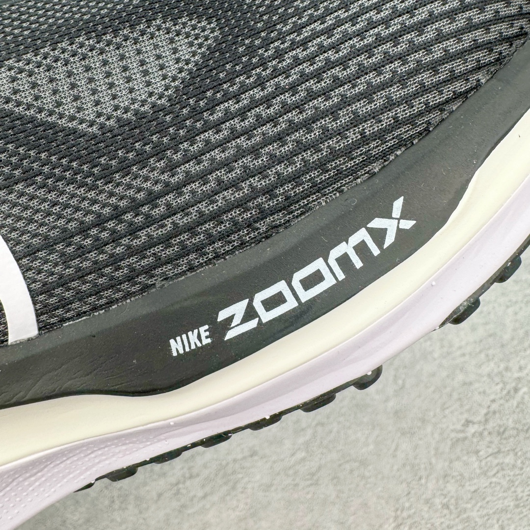 图片[15]-＃纯原 NK Zoom Pegasus 飞马41代马拉松系列网面透气缓震疾速跑鞋 FB1309-004 拥有 Zoom Air 一如既往的稳定感和流畅感 鞋面采用工程网眼设计 为特定高热区域营造出色透气性 进一步增加鞋面的穿孔数量 让足部能够快速散热 中足搭配 Flywire 飞线 在高速运动时营造舒适稳定的贴合感 内置Zoon气垫加持 动力十足 尺码：36 36.5 37.5 38 38.5 39 40 40.5 41 42 42.5 43 44 44.5 45-选品中心