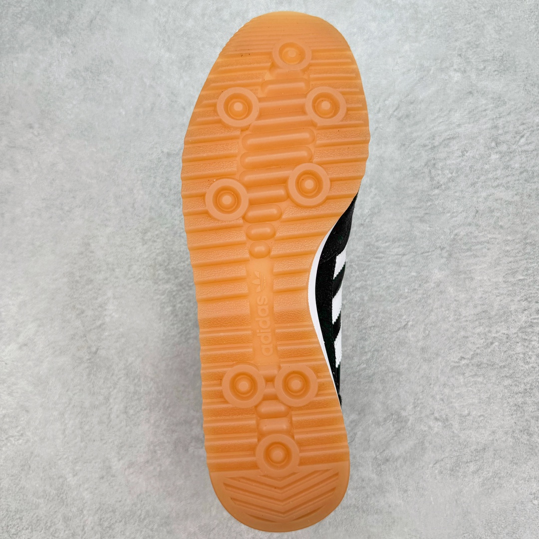 图片[9]-＃CS AD Wmns SL72 OG 系列德训足球风百搭低帮休闲运动板鞋 JI1282 采用高弹EVA+MODEL+RB三层组合底 区别市面RB一体大底 三层组合鞋底重量与原鞋一致 Originals 将有「T 头鞋」造型的诞生于 1972 年的 SL72 鞋款复刻带回 各位买鞋又有新选择了 1972 年 SL72 问世后 引领了后来阿迪达斯的跑鞋发展方向 其中「SL」代表了 Super Light 彰显了产品轻便的特性 1972 年 SL72 问世后 引领了后来阿迪达斯的跑鞋发展方向 其中「SL」代表了 Super Light 彰显了产品轻便的特性 这次 Originals 延续其轻质经典的基因 带来男女两款 SL72 男生款带来 SL72 RS 鞋型 RS 意为 Reshaped（重塑）鞋款在保留了经典的外观基础上 在尼龙材质里增加了填充物 使鞋型更加挺立和饱满 鞋头则更加圆润 鞋底的 EVA 材质则增加了鞋款的高度 女生款则带来 SL72 OG W 鞋型 OG 顾名思义则是致敬经典款式 相较于 RS（Reshaped）鞋款 鞋身更加纤细 其整体鞋身轮廓、线条、细节、材质上尊崇 70 年代 SL72 的设计 还原经典味道 尺码：36 36⅔ 37⅓ 38 38⅔ 39⅓ 40 40⅔ 41⅓ 42 42⅔ 43⅓ 44 44⅔ 45-选品中心