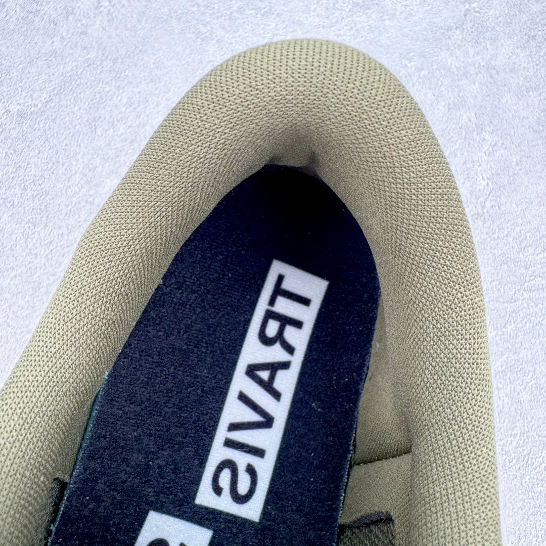 图片[15]-＃KZ神版特价 Travis Scott x Air Jordan AJ1 Low OG SP TS联名倒钩8.0低帮 白橄榄绿 DM7866-200 毫无疑问市场中端王者 耗时半年巨作 全套原纸板楦头开发 确保原汁原味 完美呈现倒钩版型 原档案转印油墨一体 东莞原厂磨具大底独家尺码35.5 48.5 一码一磨具拒绝假半码 此版本只针对中端市场 皮料材质有所更替 其他数据细节工艺流程均保持一致 绝不口嗨 细节品控鞋型随意秒杀市面3XX 4XX 原盒原配 外盒透明胶套 内侧字体 工整带凹凸感 原厂拉帮工艺 针距密度一致 后跟弧度收口自然不对折 极致一眼正品既视感 进口玻璃冲刀皮料裁剪零毛边 承诺百分百一致原鞋 全鞋电脑针车工艺 进口港宝加持 后跟自然饱满 全鞋荧光划线卡点 追求极致完美 每一双都是工艺品 多重QC质检 超越公司货的品控标准 实实在在的免检产品 尺码：35.5 36 36.5 37.5 38 38.5 39 40 40.5 41 42 42.5 43 44 44.5 45 46 47.5 48.5-选品中心