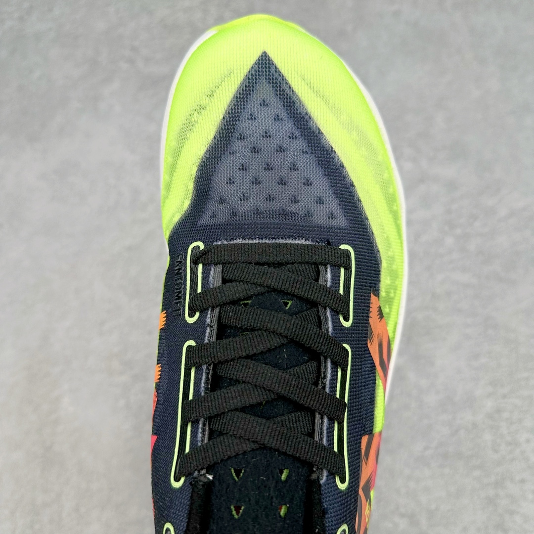 图片[4]-＃C版 NEW BALANCE Rebel FuelCell Rebel V4 SuperComp Elite 精英版内置碳板 舒适时尚织物减震耐磨低帮马拉松轻量化跑步鞋 NB新百伦于 2019 年夏天首次发布了 Rebel 在制鞋业仍在向强调能量回报的弹力泡沫转变的时候 Rebel 确实是一个叛逆者 快进到 2024 年 Rebel v4 承诺通过重新配制的中底化合物和更高的堆叠高度提供更轻、更有弹性的跑步体验 就像New Balance SC Elite v4一样 Rebel v4 提供了完全重新设计的中底化合物 最新的混合物将 New Balance 专有的 FuelCell 泡沫（TPU 和 EVA 的混合物）与 PEBA 泡沫相结合 带来更弹跳的跑步体验 PEBA是一种超轻 高性能的泡沫 通常出现在镀碳超级鞋中 New Balance Rebel v4、ASICS Novablast 4和Brooks Hyperion Max都是精力充沛的无电镀运动鞋 在速度锻炼和快节奏中大放异彩 这三款鞋都依靠它们的中底泡沫和轻微的摇杆形状来创造一种向前滚动的感觉 而且虽然这些鞋子在堆叠高度和重量方面各不相同 但它们提供了相似的软硬比例 有足够的流行力来加快步伐 尺码：36 37 37.5 38 38.5 39.5 40 40.5 41.5 42 42.5 43 44 45-选品中心