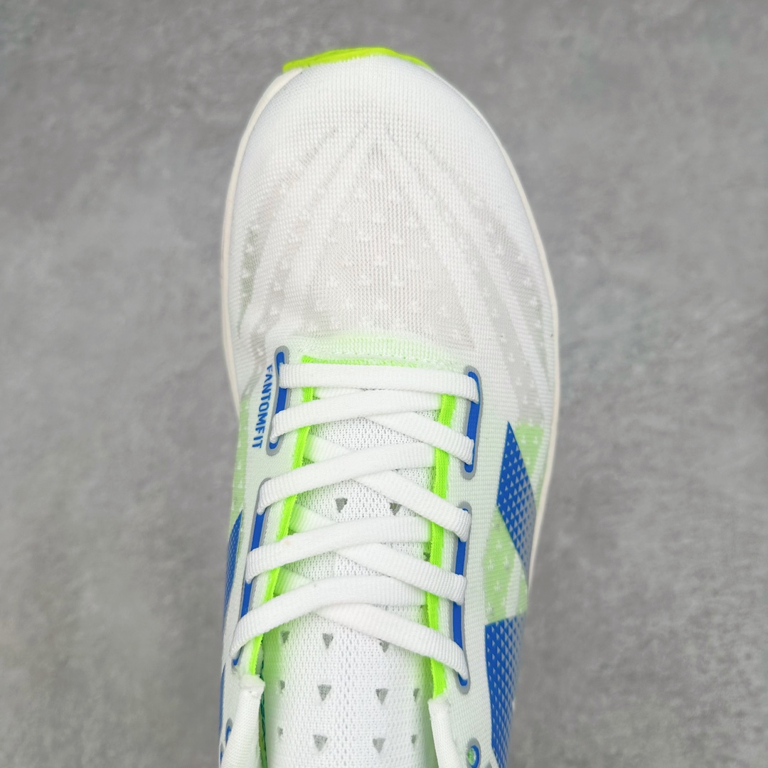 图片[4]-＃C版 NEW BALANCE Rebel FuelCell Rebel V4 SuperComp Elite 精英版内置碳板 舒适时尚织物减震耐磨低帮马拉松轻量化跑步鞋 NB新百伦于 2019 年夏天首次发布了 Rebel 在制鞋业仍在向强调能量回报的弹力泡沫转变的时候 Rebel 确实是一个叛逆者 快进到 2024 年 Rebel v4 承诺通过重新配制的中底化合物和更高的堆叠高度提供更轻、更有弹性的跑步体验 就像New Balance SC Elite v4一样 Rebel v4 提供了完全重新设计的中底化合物 最新的混合物将 New Balance 专有的 FuelCell 泡沫（TPU 和 EVA 的混合物）与 PEBA 泡沫相结合 带来更弹跳的跑步体验 PEBA是一种超轻 高性能的泡沫 通常出现在镀碳超级鞋中 New Balance Rebel v4、ASICS Novablast 4和Brooks Hyperion Max都是精力充沛的无电镀运动鞋 在速度锻炼和快节奏中大放异彩 这三款鞋都依靠它们的中底泡沫和轻微的摇杆形状来创造一种向前滚动的感觉 而且虽然这些鞋子在堆叠高度和重量方面各不相同 但它们提供了相似的软硬比例 有足够的流行力来加快步伐 尺码：36 37 37.5 38 38.5 39.5 40 40.5 41.5 42 42.5 43 44 45-选品中心