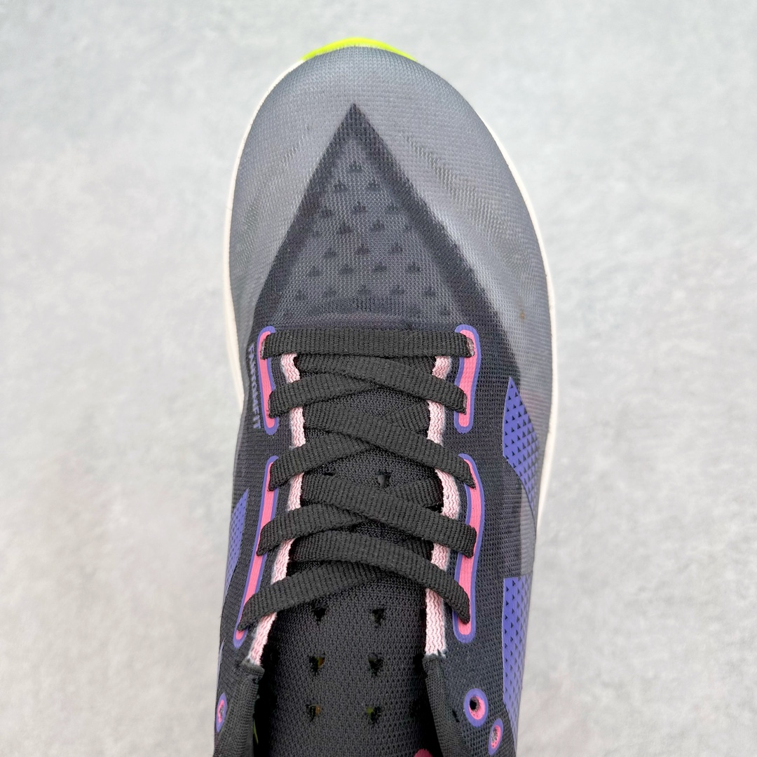 图片[4]-＃C版 NEW BALANCE Rebel FuelCell Rebel V4 SuperComp Elite 精英版内置碳板 舒适时尚织物减震耐磨低帮马拉松轻量化跑步鞋 NB新百伦于 2019 年夏天首次发布了 Rebel 在制鞋业仍在向强调能量回报的弹力泡沫转变的时候 Rebel 确实是一个叛逆者 快进到 2024 年 Rebel v4 承诺通过重新配制的中底化合物和更高的堆叠高度提供更轻、更有弹性的跑步体验 就像New Balance SC Elite v4一样 Rebel v4 提供了完全重新设计的中底化合物 最新的混合物将 New Balance 专有的 FuelCell 泡沫（TPU 和 EVA 的混合物）与 PEBA 泡沫相结合 带来更弹跳的跑步体验 PEBA是一种超轻 高性能的泡沫 通常出现在镀碳超级鞋中 New Balance Rebel v4、ASICS Novablast 4和Brooks Hyperion Max都是精力充沛的无电镀运动鞋 在速度锻炼和快节奏中大放异彩 这三款鞋都依靠它们的中底泡沫和轻微的摇杆形状来创造一种向前滚动的感觉 而且虽然这些鞋子在堆叠高度和重量方面各不相同 但它们提供了相似的软硬比例 有足够的流行力来加快步伐 尺码：36 37 37.5 38 38.5 39.5 40 40.5 41.5 42 42.5 43 44 45-选品中心