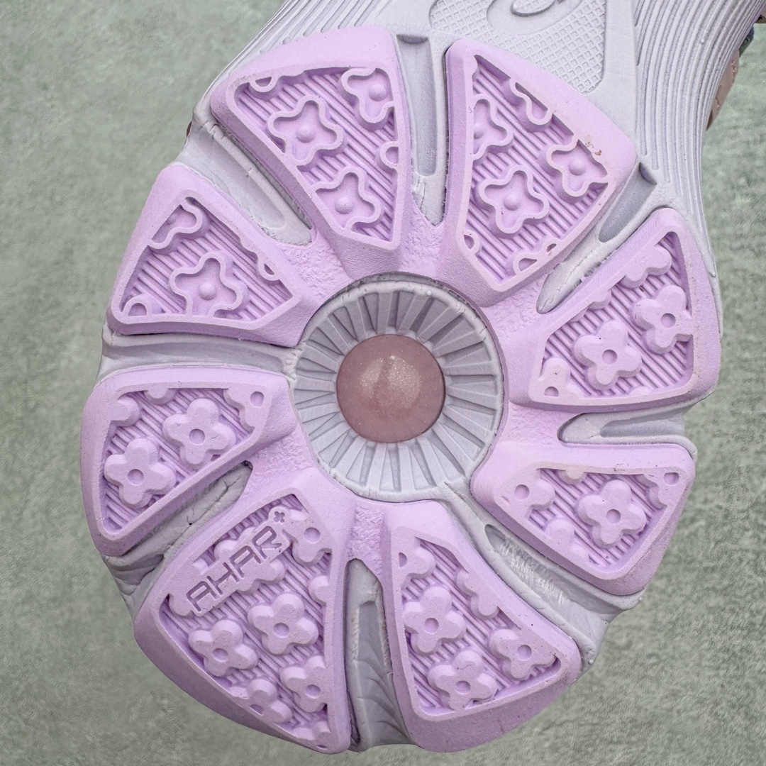 图片[18]-KIKO KOSTADINOV × MARC JACOBS x Asics Gel-Lokros 亚瑟士三方联名皮革圆头拼接耐磨透气轻便低帮生活休闲鞋 采用星星图案绗缝鞋面设计 闪亮金属感饰带与松紧带点缀鞋身 如珍珠般闪光的中底 巧妙注入ASICS亚瑟士标志性GEL科FLYTEFOAM PROPEL缓冲技术和花朵胎纹图案 尺码：36 37.5 38 39 40 40.5 41.5 42 42.5 43.5 44 45-选品中心