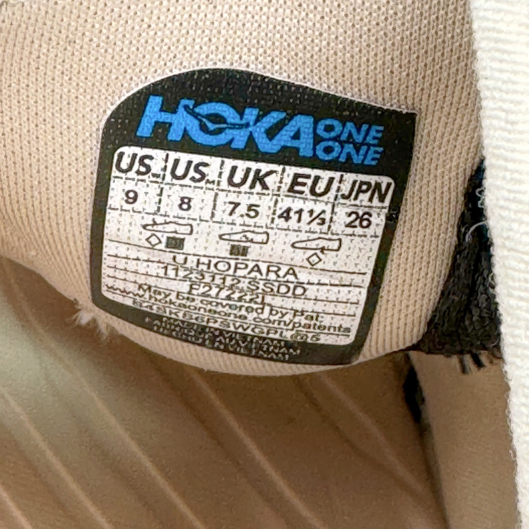 图片[11]-＃HK纯原 HOKA One One Hopara Sandals 霍帕拉系列水路两用溯溪涉水休闲户外露营凉鞋 作为先锋品牌的 HOKA ONE ONE总是以独特的方式 HOPA RA是一款溯溪鞋 又名排水鞋 可长期用于涉水和溯溪 保护脚底和脚趾的安全和舒适 鞋面材料速干 透气 耐磨 鞋底防滑 耐磨 抓地能力强 出于安全考虑 设计要求较高 涉水溯溪过程中 水 泥沙 可以直接从鞋内大孔排出 细纹鞋底使在岩石上抓地能力强 避免打滑 而上路后 鞋面具有快干透气等优点 尺码：36 36.5 37.5 38 39 40 40.5 41 42 42.5 43 44 45-选品中心