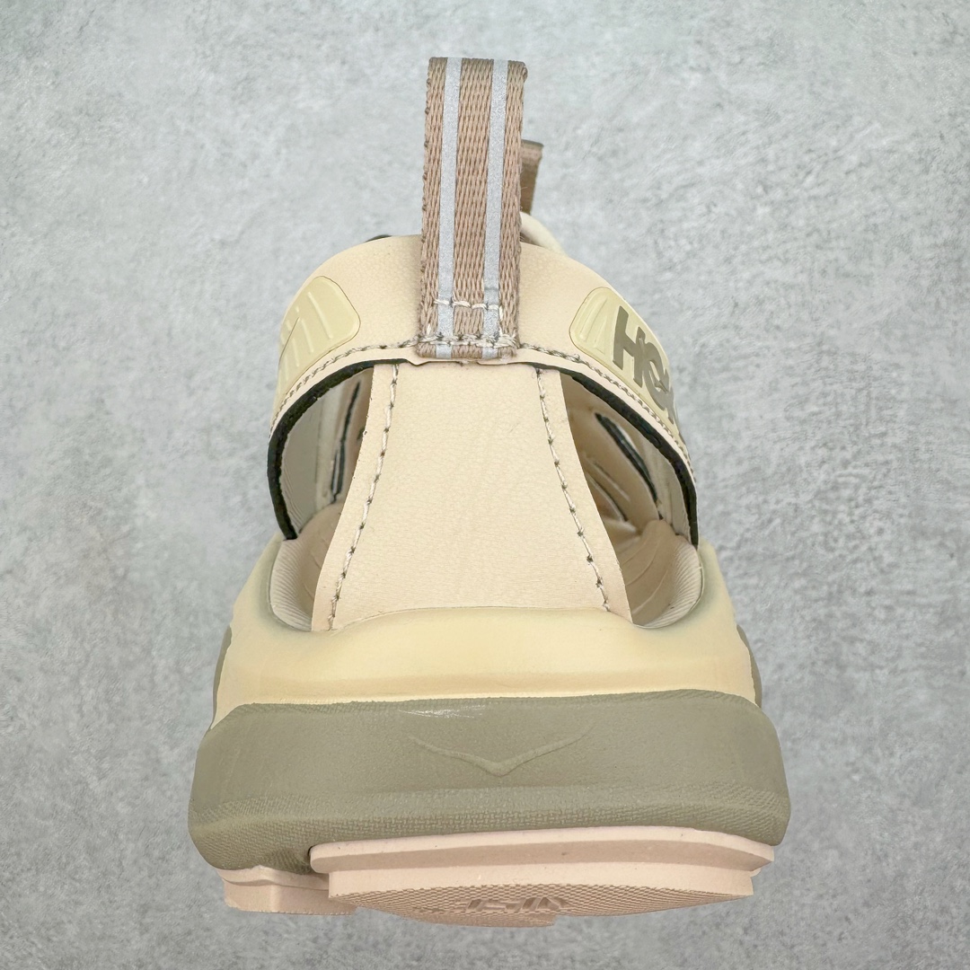 图片[8]-＃HK纯原 HOKA One One Hopara Sandals 霍帕拉系列水路两用溯溪涉水休闲户外露营凉鞋 作为先锋品牌的 HOKA ONE ONE总是以独特的方式 HOPA RA是一款溯溪鞋 又名排水鞋 可长期用于涉水和溯溪 保护脚底和脚趾的安全和舒适 鞋面材料速干 透气 耐磨 鞋底防滑 耐磨 抓地能力强 出于安全考虑 设计要求较高 涉水溯溪过程中 水 泥沙 可以直接从鞋内大孔排出 细纹鞋底使在岩石上抓地能力强 避免打滑 而上路后 鞋面具有快干透气等优点 尺码：36 36.5 37.5 38 39 40 40.5 41 42 42.5 43 44 45-选品中心