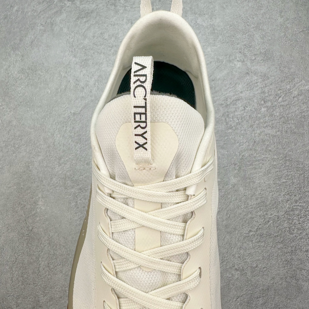 图片[5]-加拿大品牌 始祖鸟·Arcteryx始祖鸟 Konseal Lt 轻量网布防滑轻便耐磨低帮越野跑步鞋 利用先进的技术、更轻但可靠耐用的材料和高度专注的设计流程，我们创造了我们最轻的接近鞋 Konseal LT。它专为在您携带背包和攀爬装备时覆盖崎岖的地面而设计，提供足底支撑和保护、应对不断変化的地形的敏捷性以及 Vibram® Megagrip 外底的自抓地力。内里提供赤足舒适感，鞋跟可平折，因此您可以在系绳或露营时将其作为木屐穿着。尺码：35 36 37 38 39 40 41 42 43 44 45-选品中心