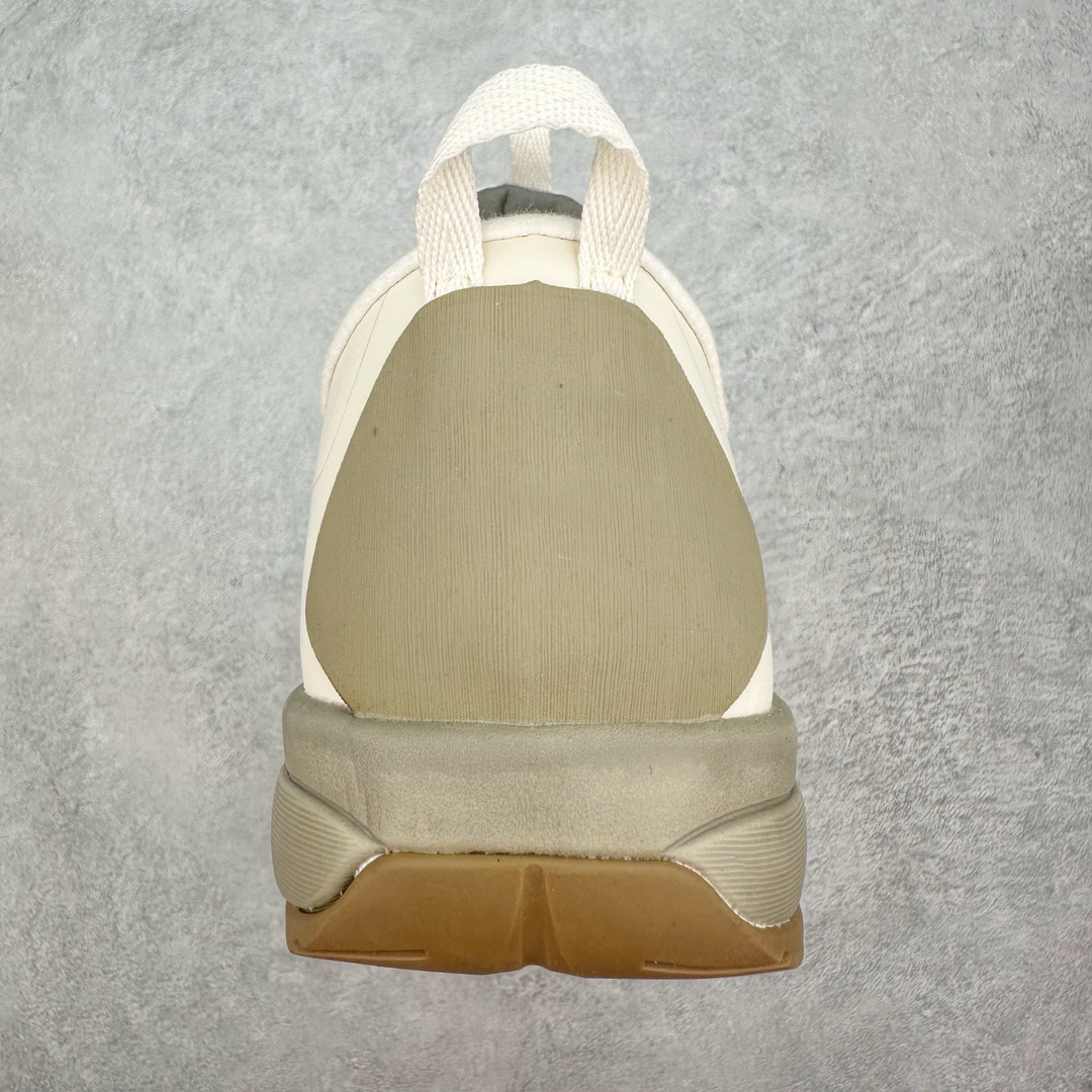 图片[8]-加拿大品牌 始祖鸟·Arcteryx始祖鸟 Konseal Lt 轻量网布防滑轻便耐磨低帮越野跑步鞋 利用先进的技术、更轻但可靠耐用的材料和高度专注的设计流程，我们创造了我们最轻的接近鞋 Konseal LT。它专为在您携带背包和攀爬装备时覆盖崎岖的地面而设计，提供足底支撑和保护、应对不断変化的地形的敏捷性以及 Vibram® Megagrip 外底的自抓地力。内里提供赤足舒适感，鞋跟可平折，因此您可以在系绳或露营时将其作为木屐穿着。尺码：35 36 37 38 39 40 41 42 43 44 45-选品中心