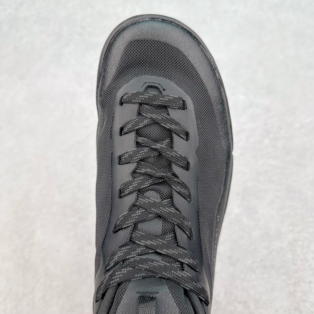 图片[4]-加拿大品牌 始祖鸟·Arcteryx始祖鸟 Konseal Lt 轻量网布防滑轻便耐磨低帮越野跑步鞋 利用先进的技术、更轻但可靠耐用的材料和高度专注的设计流程，我们创造了我们最轻的接近鞋 Konseal LT。它专为在您携带背包和攀爬装备时覆盖崎岖的地面而设计，提供足底支撑和保护、应对不断変化的地形的敏捷性以及 Vibram® Megagrip 外底的自抓地力。内里提供赤足舒适感，鞋跟可平折，因此您可以在系绳或露营时将其作为木屐穿着。尺码：35 36 37 38 39 40 41 42 43 44 45-选品中心