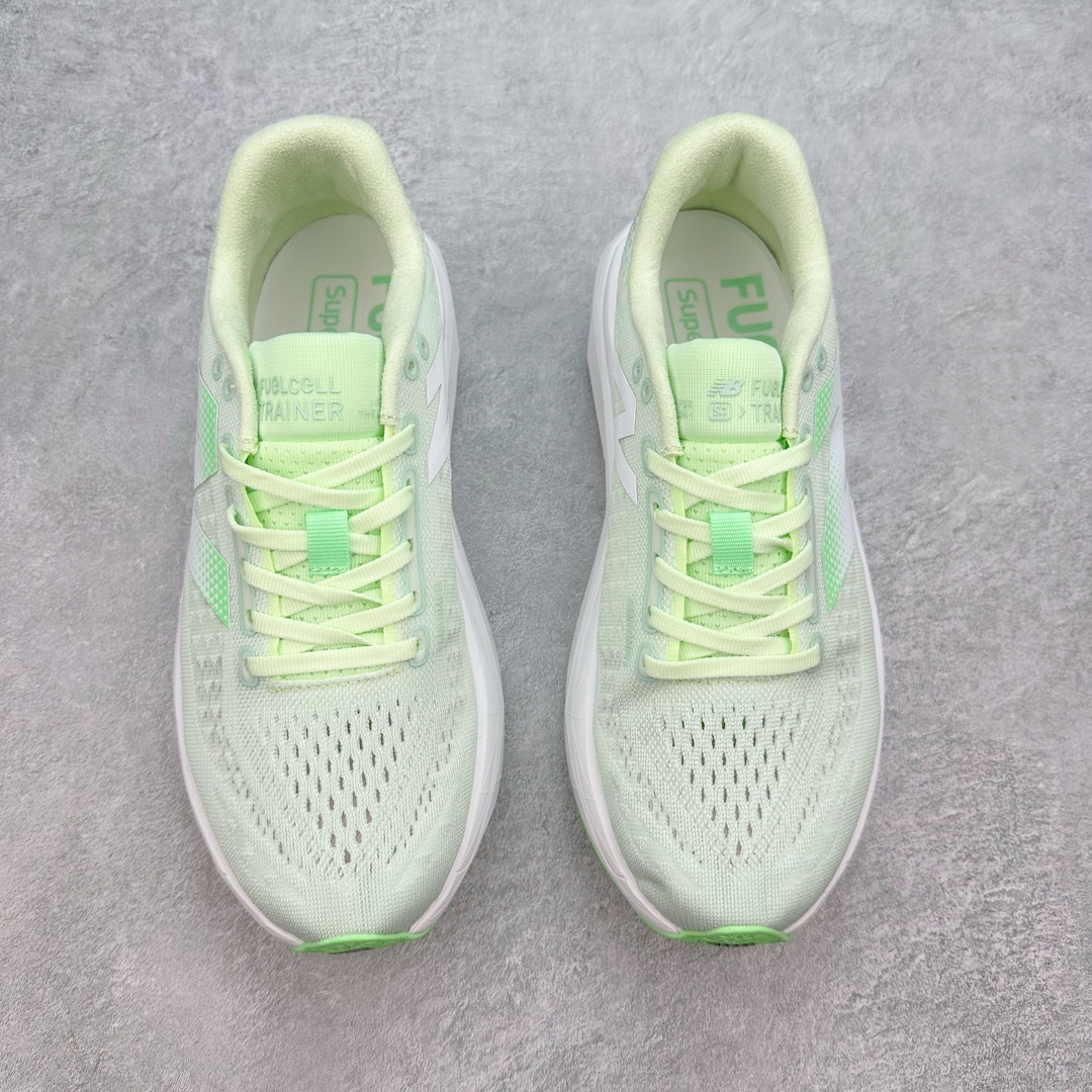 图片[2]-＃C版 NEW BALANCE Rebel FuelCell Rebel V3 SuperComp Elite 精英版内置碳板 舒适时尚织物减震耐磨低帮马拉松轻量化跑步鞋 NB新百伦于 2019 年夏天首次发布了 Rebel 在制鞋业仍在向强调能量回报的弹力泡沫转变的时候 Rebel 确实是一个叛逆者 快进到 2024 年 Rebel v4 承诺通过重新配制的中底化合物和更高的堆叠高度提供更轻、更有弹性的跑步体验 就像New Balance SC Elite v4一样 Rebel v4 提供了完全重新设计的中底化合物 最新的混合物将 New Balance 专有的 FuelCell 泡沫（TPU 和 EVA 的混合物）与 PEBA 泡沫相结合 带来更弹跳的跑步体验 PEBA是一种超轻 高性能的泡沫 通常出现在镀碳超级鞋中 New Balance Rebel v4、ASICS Novablast 4和Brooks Hyperion Max都是精力充沛的无电镀运动鞋 在速度锻炼和快节奏中大放异彩 这三款鞋都依靠它们的中底泡沫和轻微的摇杆形状来创造一种向前滚动的感觉 而且虽然这些鞋子在堆叠高度和重量方面各不相同 但它们提供了相似的软硬比例 有足够的流行力来加快步伐 尺码：36 37 37.5 38 38.5 39.5 40 40.5 41.5 42 42.5 43 44 45-选品中心