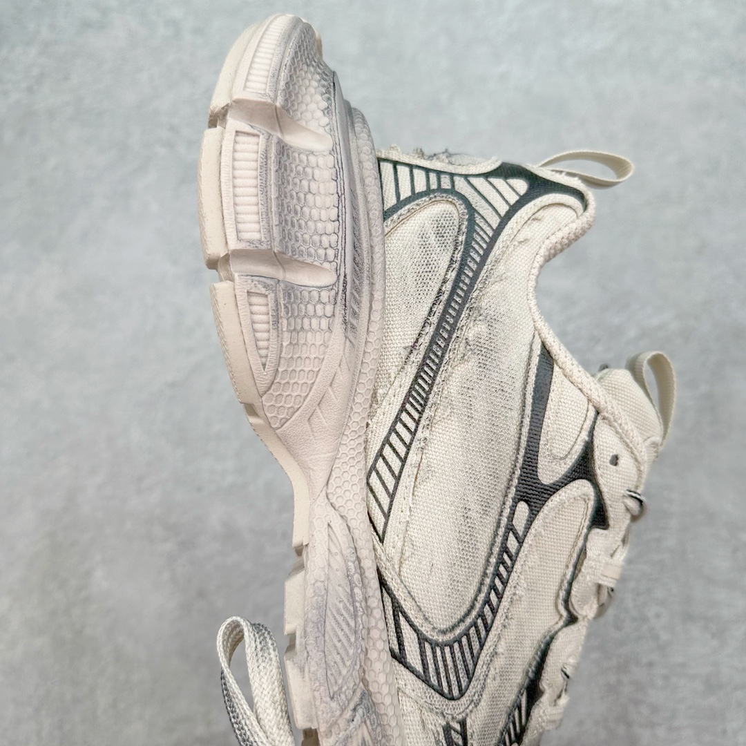 图片[6]-＃TG版 福利特价 BALENCIAGA 3XL Sneakers 巴黎世家十代网布系带低帮走秀复古老爹鞋 配套套现全码福利开炸 长期补货价格一步到位 市场中端王者 欢迎对比 实力大厂成熟流水线出品 品控完美 免检产品 新配色陆续开发 全套原纸板楦头开发 完美版型 鞋头边缘和后帮徽标 鞋面和后跟凸印尺码 鞋舌 3XL 橡胶品牌标识和反光细节 鞋帮拉袢和鞋舌拉祥 配反光细节 备用鞋带在鞋履前侧 可在穿着前取下 便于不同造型搭配 注意运费超重 偏大一码 尺码：35 36 37 38 39 40 41 42 43 44 45 46-选品中心