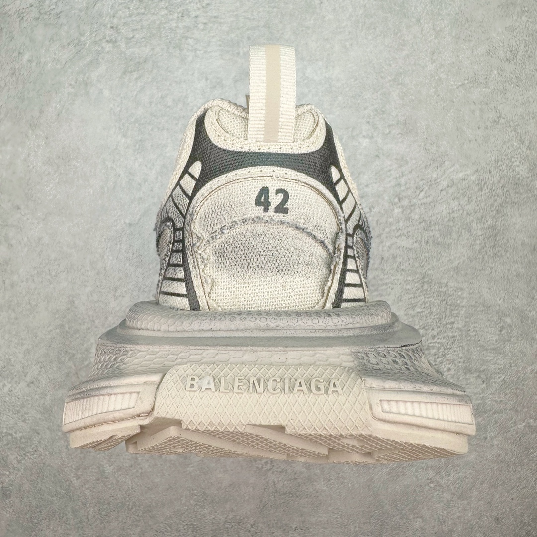 图片[8]-＃TG版 福利特价 BALENCIAGA 3XL Sneakers 巴黎世家十代网布系带低帮走秀复古老爹鞋 配套套现全码福利开炸 长期补货价格一步到位 市场中端王者 欢迎对比 实力大厂成熟流水线出品 品控完美 免检产品 新配色陆续开发 全套原纸板楦头开发 完美版型 鞋头边缘和后帮徽标 鞋面和后跟凸印尺码 鞋舌 3XL 橡胶品牌标识和反光细节 鞋帮拉袢和鞋舌拉祥 配反光细节 备用鞋带在鞋履前侧 可在穿着前取下 便于不同造型搭配 注意运费超重 偏大一码 尺码：35 36 37 38 39 40 41 42 43 44 45 46-选品中心