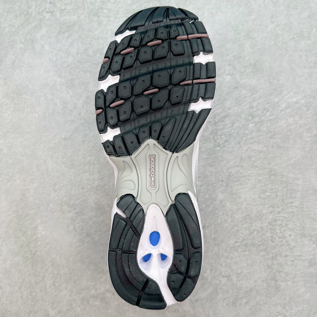 图片[9]-New Balance NB530 新百伦复古透气跑步鞋 抛弃过往以皮革为主的人气轮廓 以极具复古风范的跑鞋外观呈现 设计上全鞋以简约清爽的纯白色作基底 鞋身覆盖大面积织物网眼材质 并于鞋头、鞋带孔眼片等细节处点缀对比鲜明的反光银镀层凸显 鞋舌、侧身等位置则辅以一贯的「N」字标志和品牌徽标彰显身份 最后通过搭载的 ABZORB 缓震中底完善整体造型 尺码：36 37 37.5 38 38.5 39 40 40.5 41 42 42.5 43 44 45-选品中心