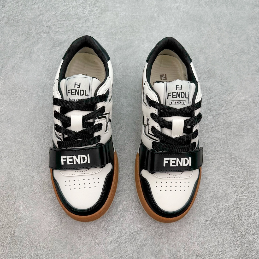 图片[2]-FENDI 芬迪 Match sneaters 低帮运动鞋 Fendi芬迪情侣款休闲鞋 独家定制 #全身20几个细节点全部做到一致还原 吊打市面所有版本 独家原装套装配件官方同源 渠道原装订单 全套专柜包装物及配件#鞋底嵌入核心防伪芯片感应装置 FENDI芬迪match最新爆款情侣款运动鞋板鞋原版购入 高工艺无缝细空胶技术，贴楦误差0.05mm,鞋底采用固特异内外锁死工艺，最大限度弯折永不开胶，原鞋一致效果环保无味 鞋面采用麂皮和皮革拼接组合 logo内里采用毛巾绒里 上脚超级柔软 轻便 舒适搭配卫衣 尺码：35 36 37 38 39 40 41 42 43 44 45 46-选品中心