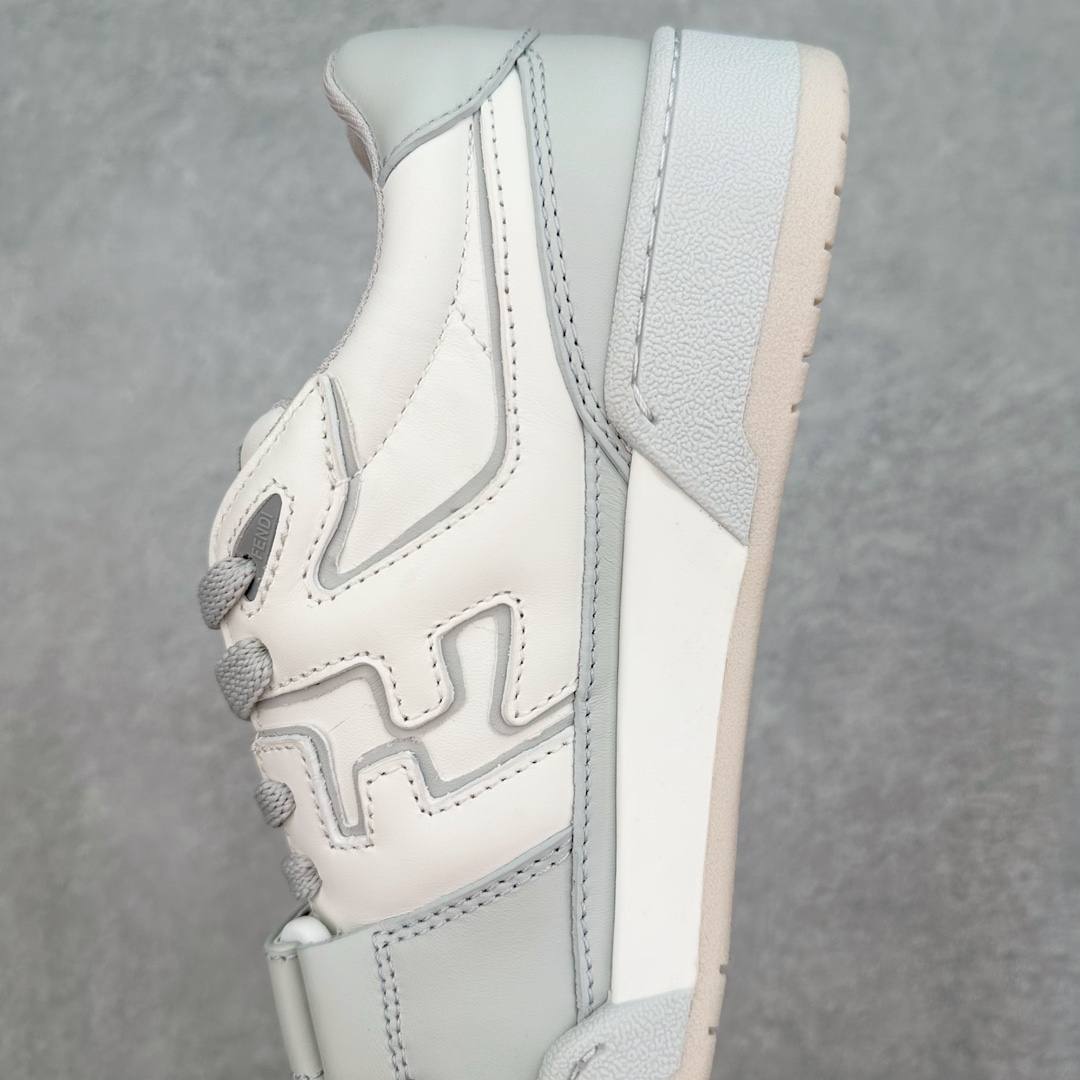 图片[7]-FENDI 芬迪 Match sneaters 低帮运动鞋 Fendi芬迪情侣款休闲鞋 独家定制 #全身20几个细节点全部做到一致还原 吊打市面所有版本 独家原装套装配件官方同源 渠道原装订单 全套专柜包装物及配件#鞋底嵌入核心防伪芯片感应装置 FENDI芬迪match最新爆款情侣款运动鞋板鞋原版购入 高工艺无缝细空胶技术，贴楦误差0.05mm,鞋底采用固特异内外锁死工艺，最大限度弯折永不开胶，原鞋一致效果环保无味 鞋面采用麂皮和皮革拼接组合 logo内里采用毛巾绒里 上脚超级柔软 轻便 舒适搭配卫衣 尺码：35 36 37 38 39 40 41 42 43 44 45 46-选品中心