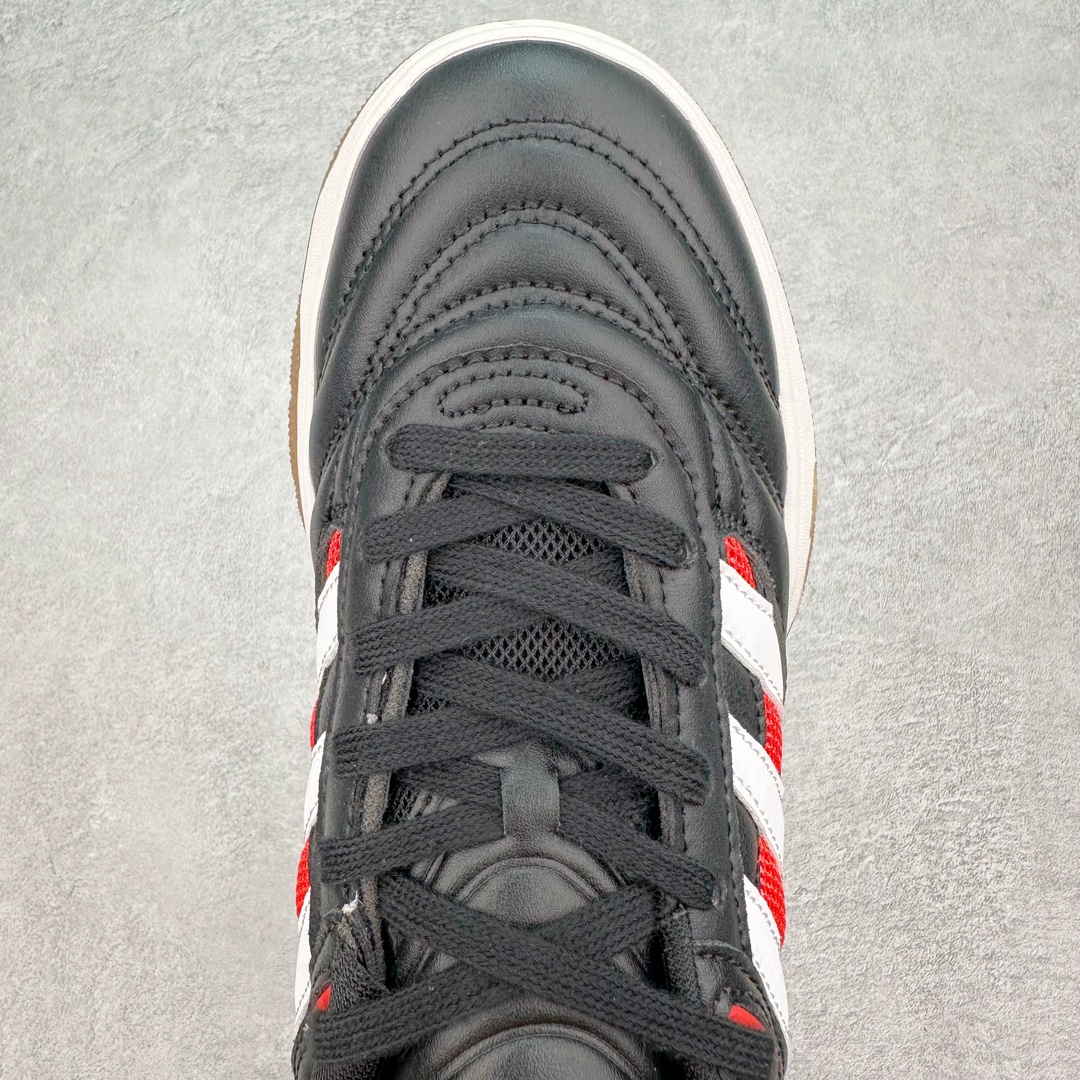 图片[4]-AD Predator Mundial 猎鹰世界杯系列德训足球风百搭低帮休闲运动鞋继充满怀旧气息的 Predator 24 获得巨大成功之后，adidas Originals 为我们带来了Predator Mundial——一款纯粹的生活方式单品，承载了 Copa Mundial 的历史和传统，结合了 Predator 的性能美学，并重新包装为街道。它最初有两种配色：经典的“Core Black/Cloud White/Crystal White”外观，其中还加入了红色来完成传统的 Predator 外观，以及,它淡化了颜色链接到 Predator，以获得更加生活方式主导的外观。 尺码：36 36⅔ 37⅓ 38 38⅔ 39⅓ 40 40⅔ 41⅓ 42 42⅔ 43⅓ 44 45-选品中心