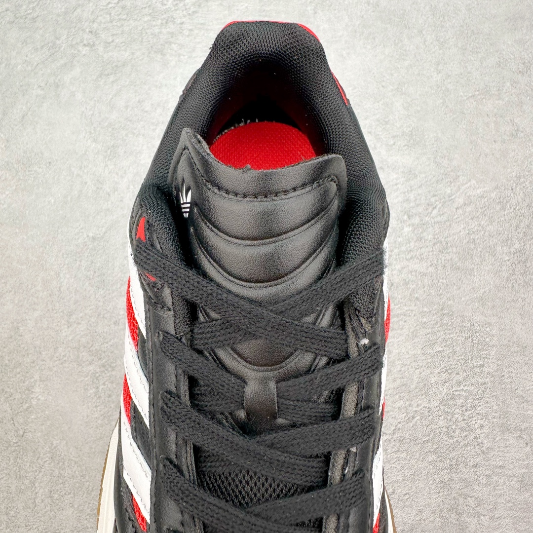 图片[5]-AD Predator Mundial 猎鹰世界杯系列德训足球风百搭低帮休闲运动鞋继充满怀旧气息的 Predator 24 获得巨大成功之后，adidas Originals 为我们带来了Predator Mundial——一款纯粹的生活方式单品，承载了 Copa Mundial 的历史和传统，结合了 Predator 的性能美学，并重新包装为街道。它最初有两种配色：经典的“Core Black/Cloud White/Crystal White”外观，其中还加入了红色来完成传统的 Predator 外观，以及,它淡化了颜色链接到 Predator，以获得更加生活方式主导的外观。 尺码：36 36⅔ 37⅓ 38 38⅔ 39⅓ 40 40⅔ 41⅓ 42 42⅔ 43⅓ 44 45-选品中心