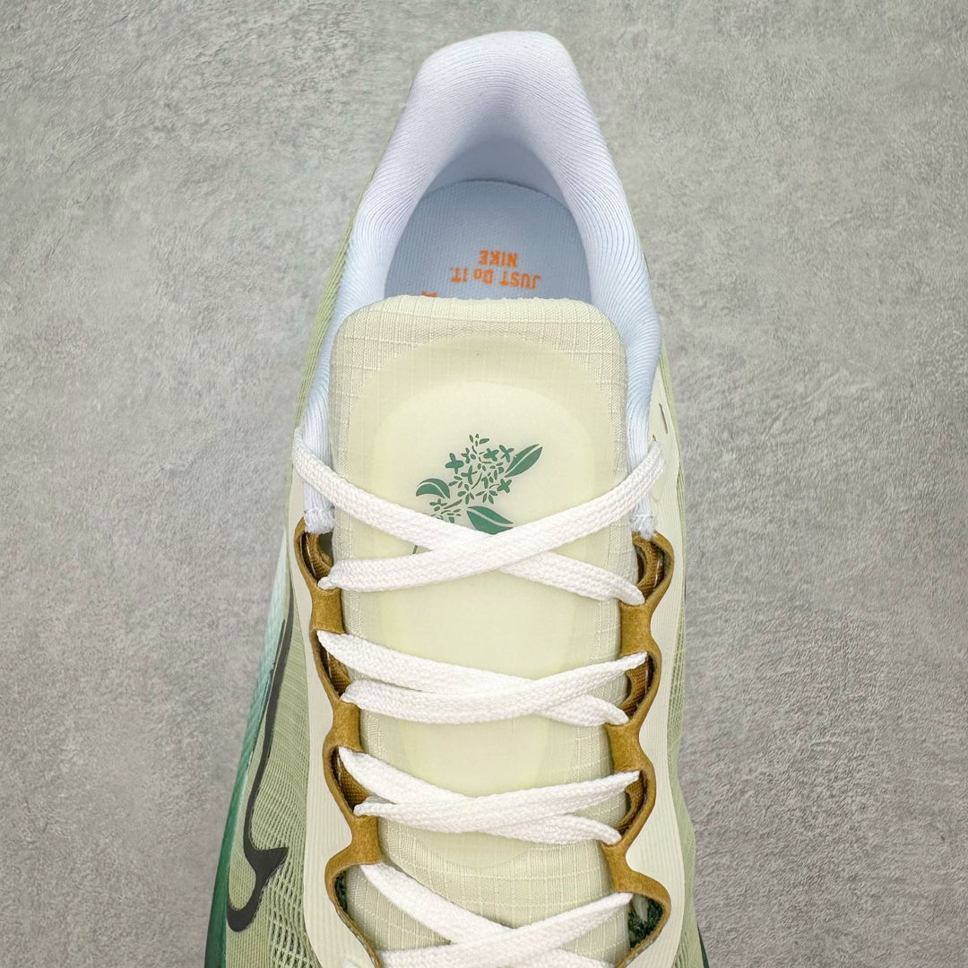 图片[5]-NK Zoom Fly 5 飞行5代马拉松系列低帮透气休闲运动慢跑鞋 FV3632-301 NK旗下跑鞋阵容持续迎来新成员 今回正式登场的鞋型为 Zoom Fly 5 全鞋大量采用回收材料制成 鞋面搭载创新 Flyknit 技术打造的编织网眼 同时考量了舒适、性能与可持续性 采用大型 ZoomX 中底与 Swoosh 徽标注入等变化 鞋侧还有「Push Limits + Break Barriers」字样叙述 尺码：36 36.5 37.5 38 38.5 39 40 40.5 41 42 42.5 43 44 44.5 45-选品中心