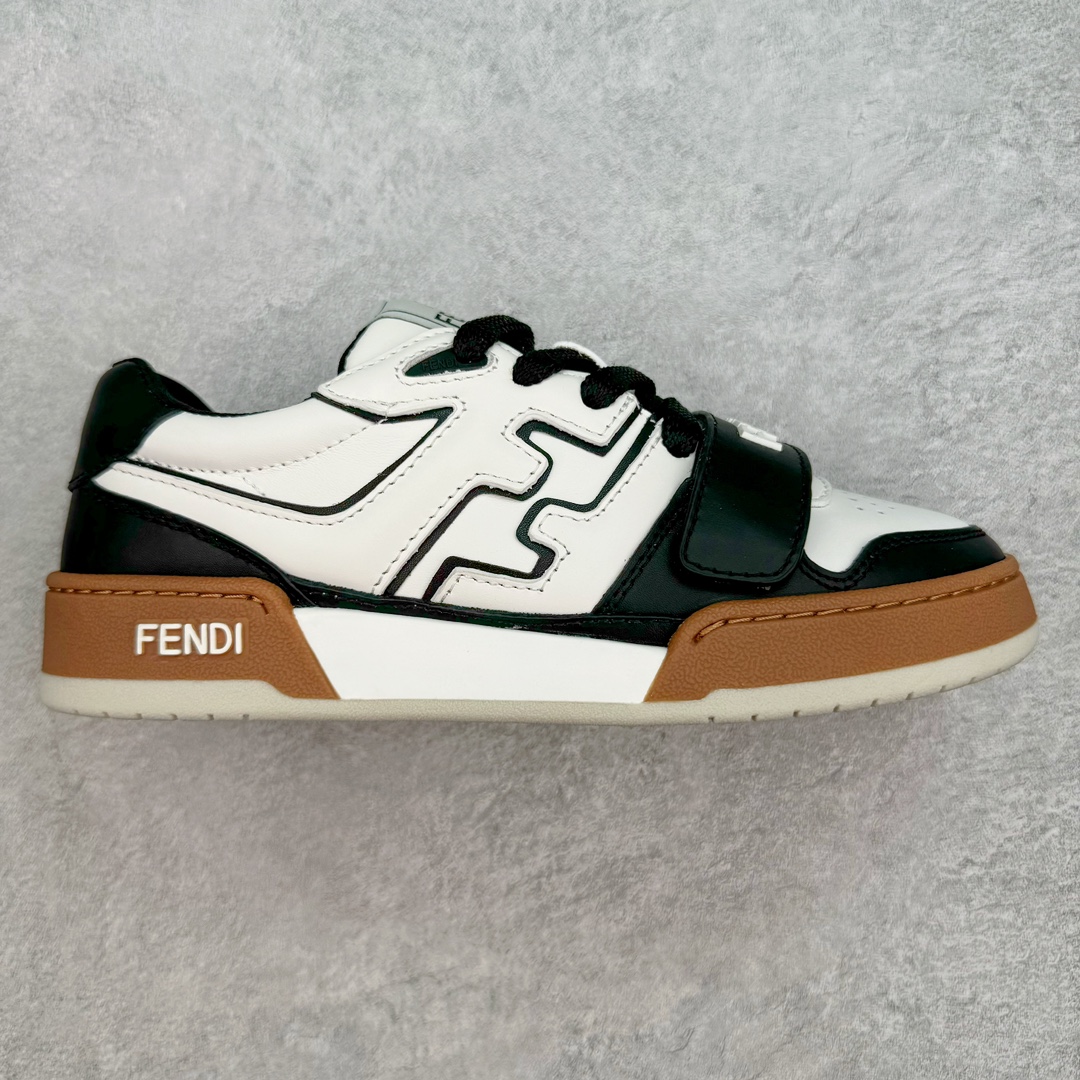 FENDI 芬迪 Match sneaters 低帮运动鞋 Fendi芬迪情侣款休闲鞋 独家定制 #全身20几个细节点全部做到一致还原 吊打市面所有版本 独家原装套装配件官方同源 渠道原装订单 全套专柜包装物及配件#鞋底嵌入核心防伪芯片感应装置 FENDI芬迪match最新爆款情侣款运动鞋板鞋原版购入 高工艺无缝细空胶技术，贴楦误差0.05mm,鞋底采用固特异内外锁死工艺，最大限度弯折永不开胶，原鞋一致效果环保无味 鞋面采用麂皮和皮革拼接组合 logo内里采用毛巾绒里 上脚超级柔软 轻便 舒适搭配卫衣 尺码：35 36 37 38 39 40 41 42 43 44 45 46-选品中心