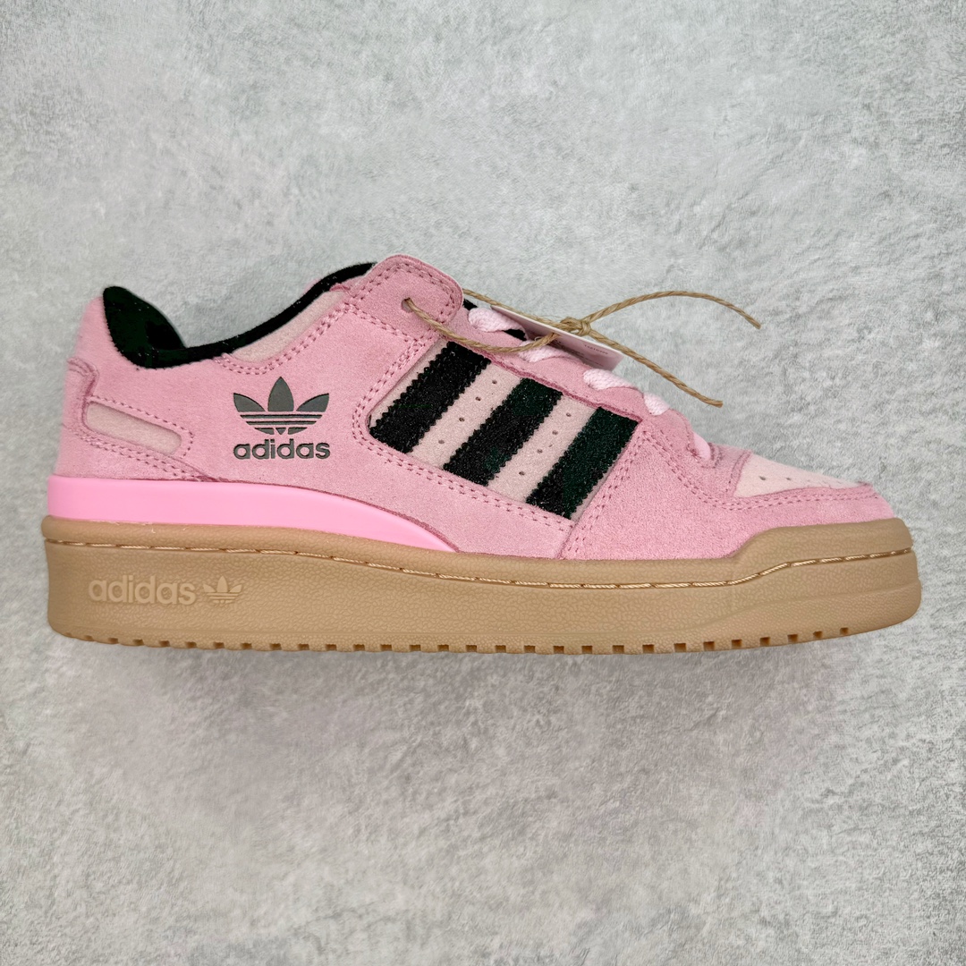 AD Forum 84 Low OG 低帮百搭潮流休闲运动板鞋 JH6287 以复古篮球鞋的外形为基础 采用皮革拼接 简约百搭 更加贴合舒适 中底内侧网格造型起到点睛之笔 外底橡胶 更显复古 尺码：36 36.5 37.5 38 38.5 39 40 40.5 41 42 42.5 43 44 44.5 45-选品中心