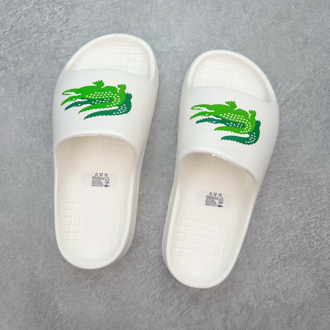 图片[3]-LACOSTE法国鳄鱼圆头套脚 EVA 防磨一字拖鞋 LACOSTE来自法国，笃信：“生命之旅，因动而美”。自1933年第一件POLO衫诞生以来，LACOSTE一直凭借其纯正的网球血统传递着轻松优雅的价值观。LACOSTE 风格源于体育运动的优雅风范，既可以在球场上穿着，也适合日常生活的优雅服装—源自体育运动的优雅风范，绝对现代的时尚形象。LACOSTE为时尚风格与舒适之感而不断创新。尺码：36/45-选品中心