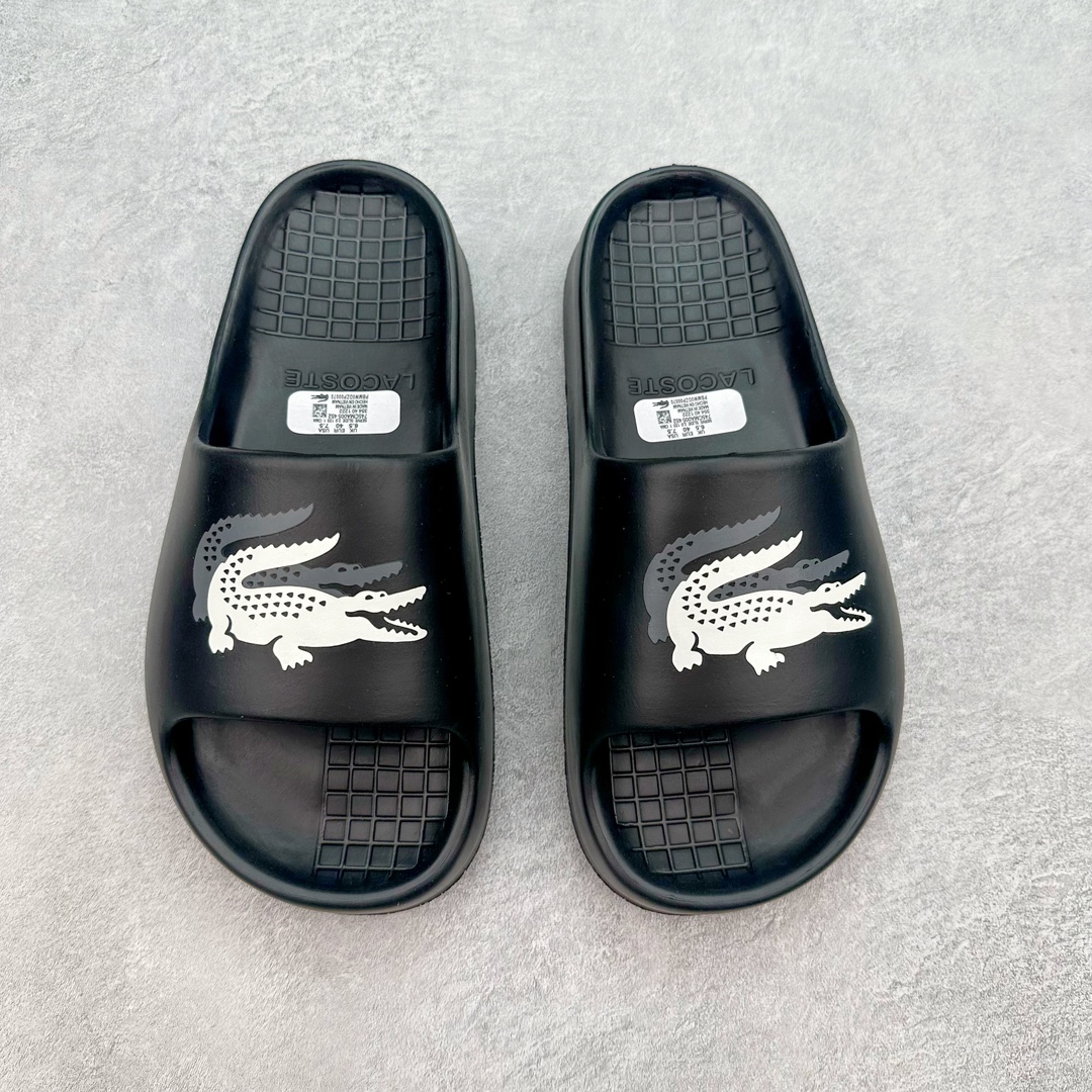 图片[2]-LACOSTE法国鳄鱼圆头套脚 EVA 防磨一字拖鞋 LACOSTE来自法国，笃信：“生命之旅，因动而美”。自1933年第一件POLO衫诞生以来，LACOSTE一直凭借其纯正的网球血统传递着轻松优雅的价值观。LACOSTE 风格源于体育运动的优雅风范，既可以在球场上穿着，也适合日常生活的优雅服装—源自体育运动的优雅风范，绝对现代的时尚形象。LACOSTE为时尚风格与舒适之感而不断创新。尺码：36/45-选品中心